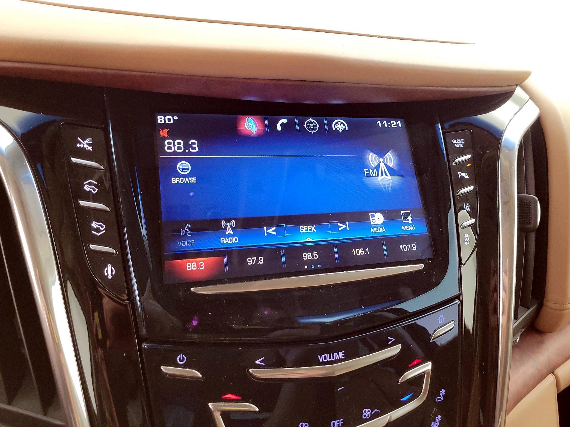 Thumbnail: 2015 Cadillac Escalade - 16