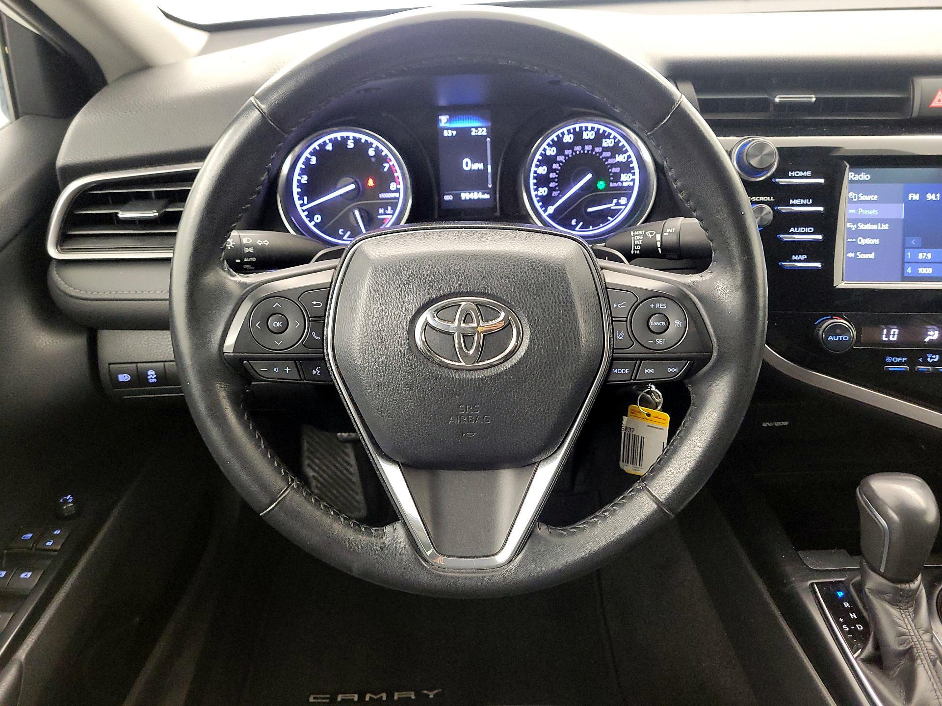 Thumbnail: 2019 Toyota Camry - 10