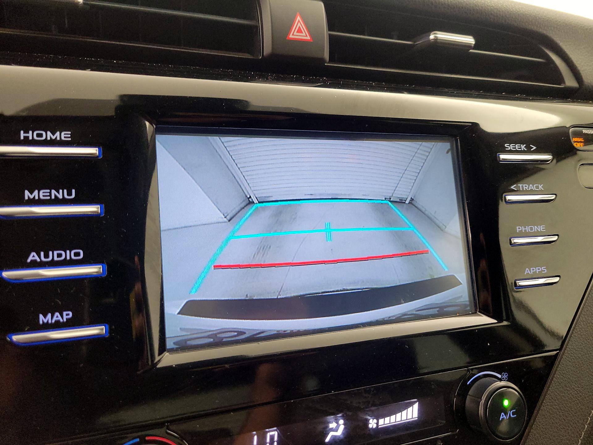 Thumbnail: 2019 Toyota Camry - 14