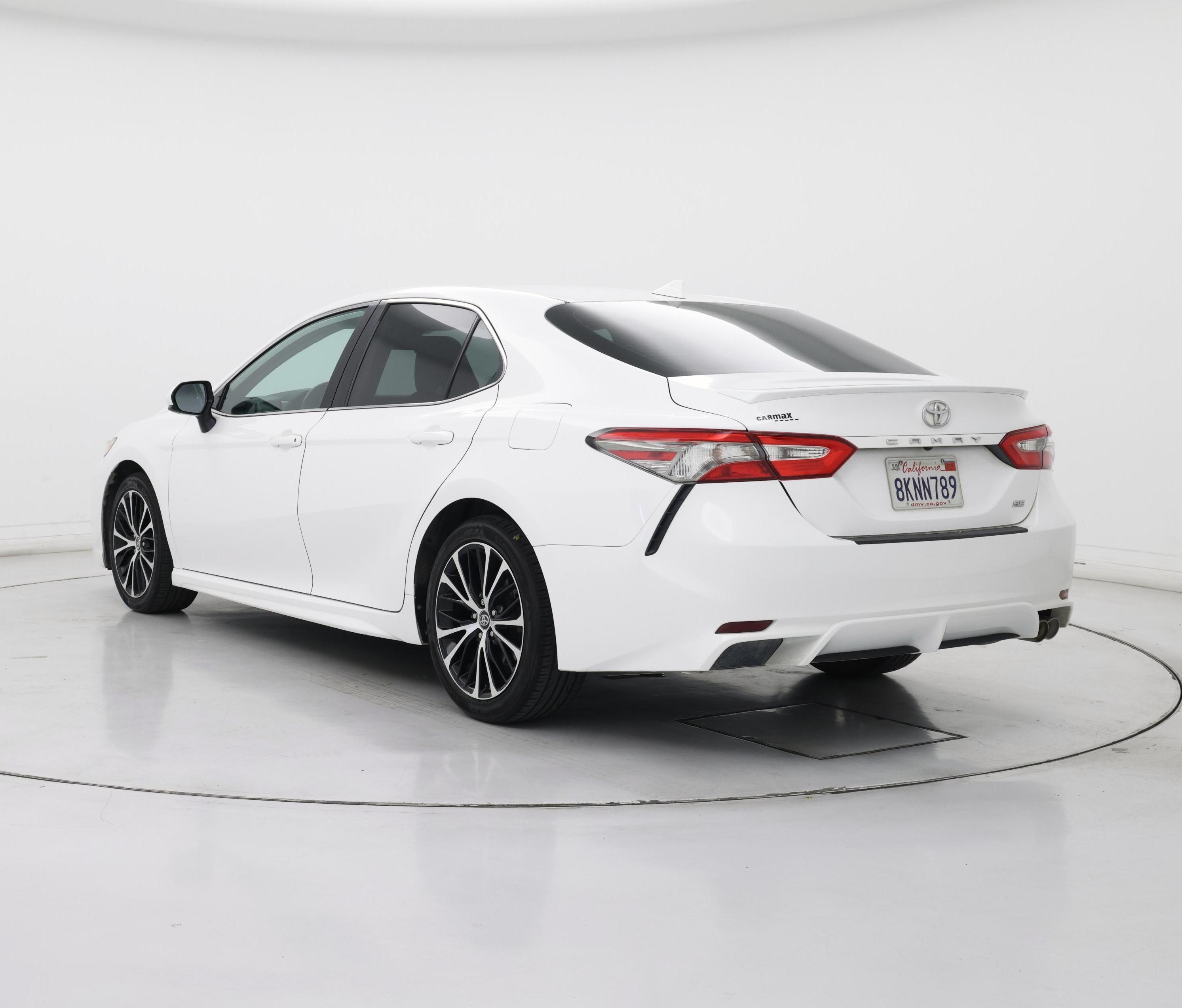 Thumbnail: 2019 Toyota Camry - 2