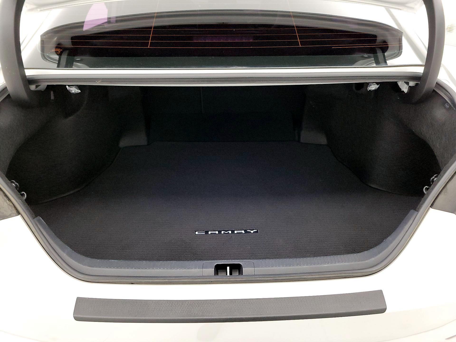 Thumbnail: 2023 Toyota Camry - 19