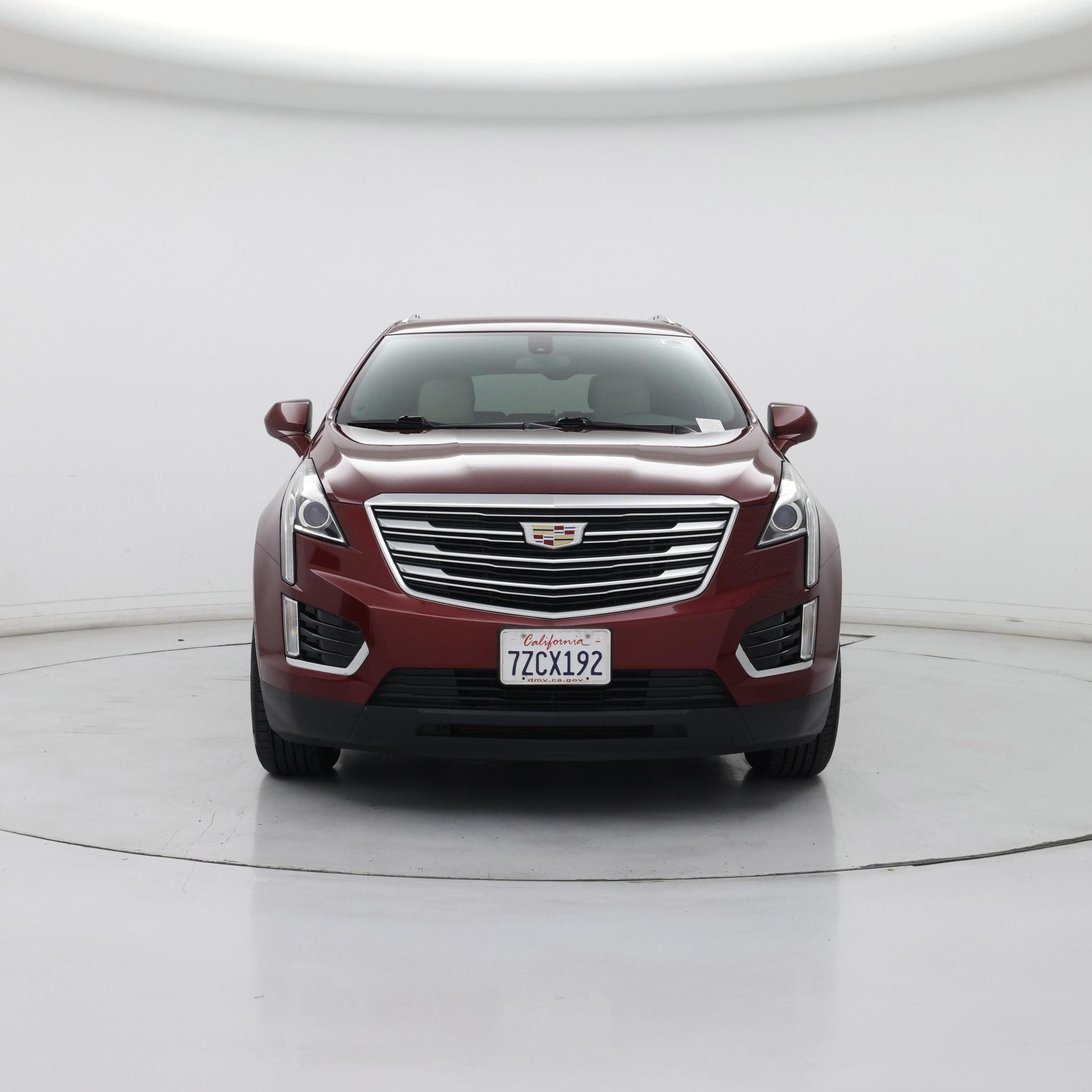 Thumbnail: 2017 Cadillac XT5 - 5