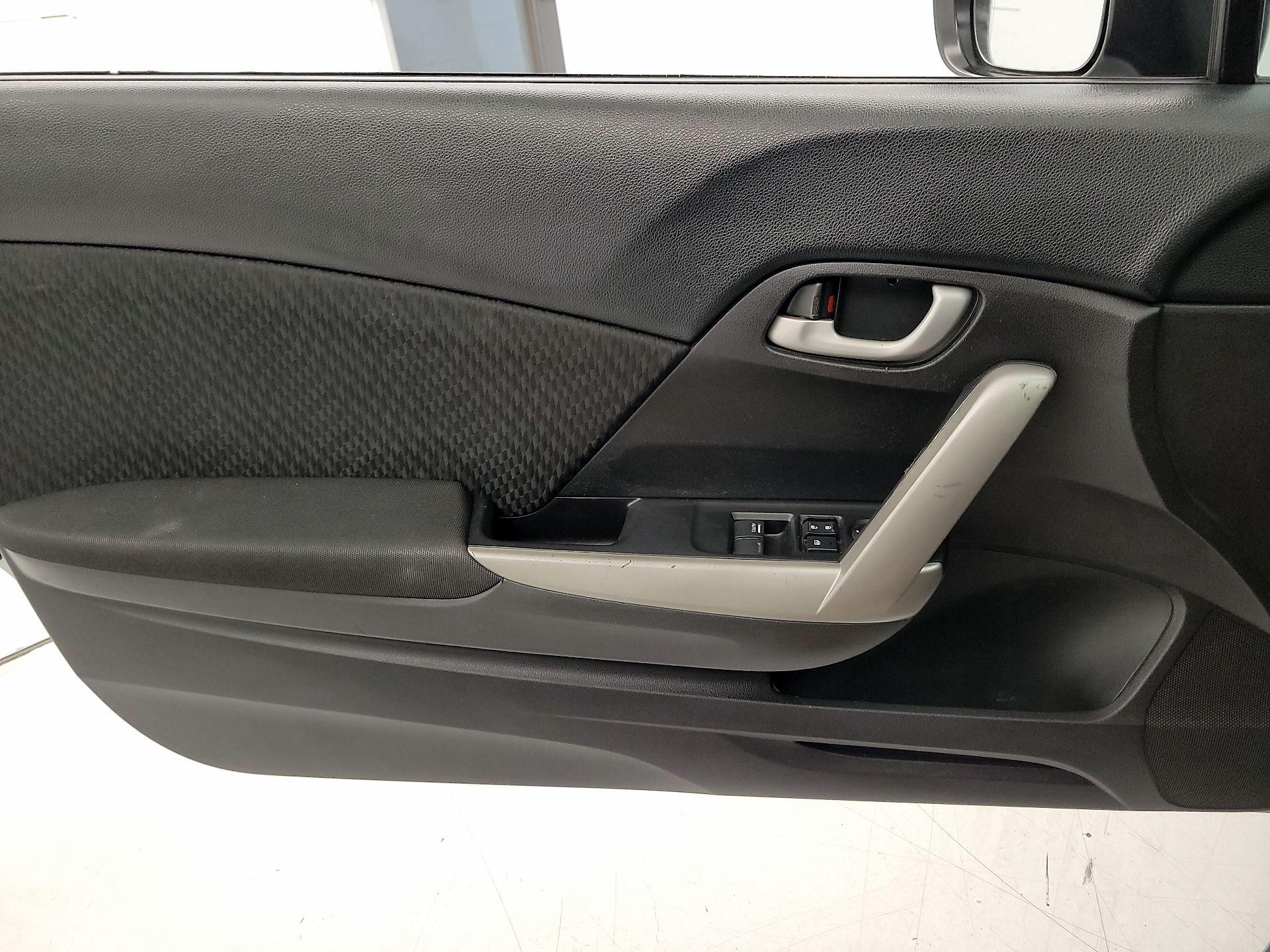 Thumbnail: 2015 Honda Civic - 12