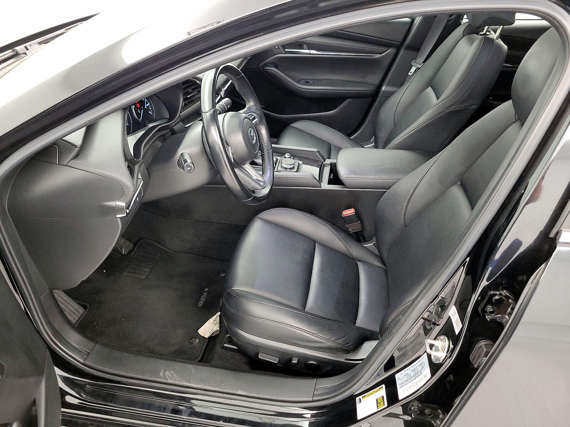 Thumbnail: 2021 Mazda Mazda3 - 11