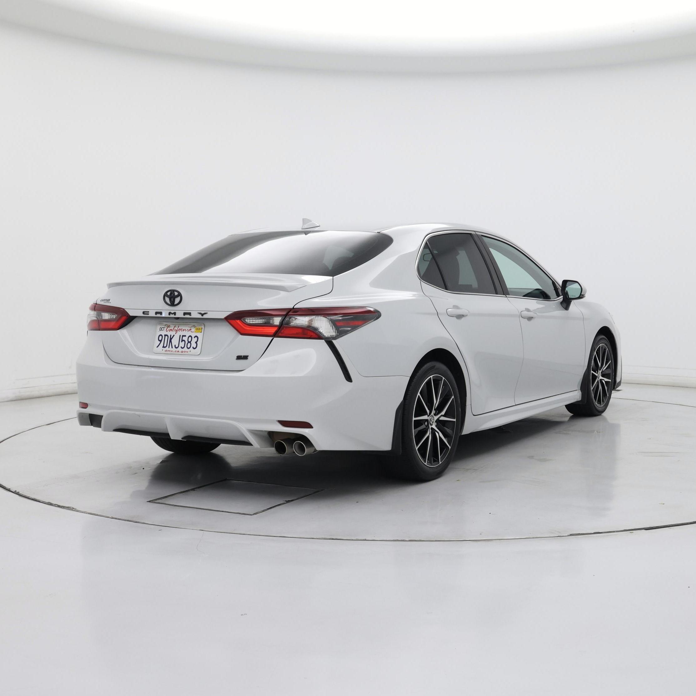 Thumbnail: 2023 Toyota Camry - 8