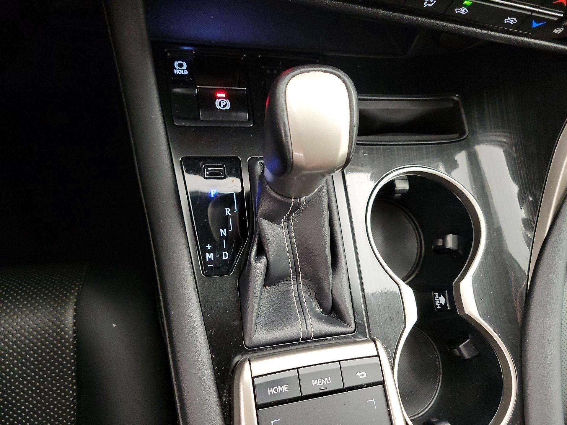Thumbnail: 2021 Lexus RX - 17