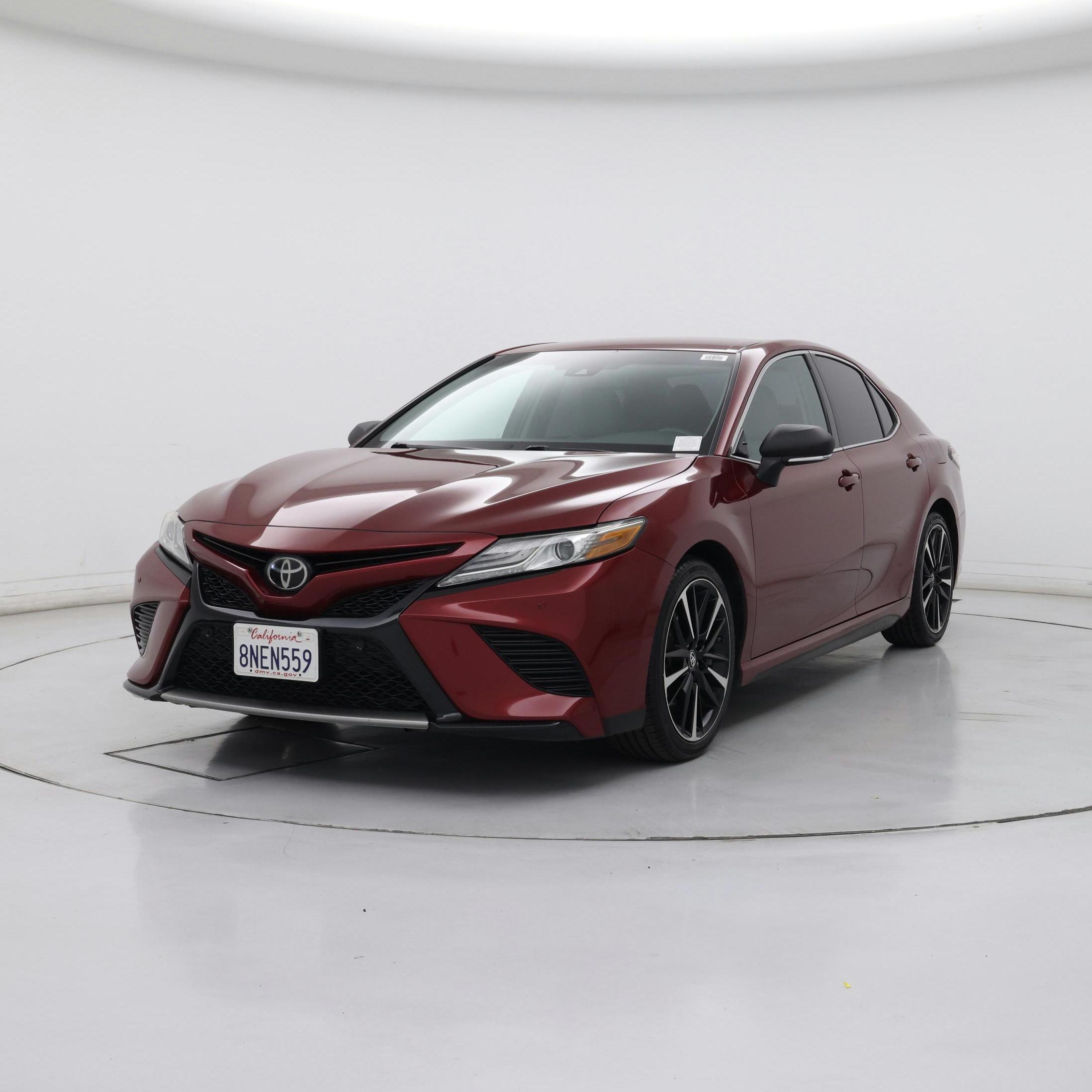 Thumbnail: 2018 Toyota Camry - 4