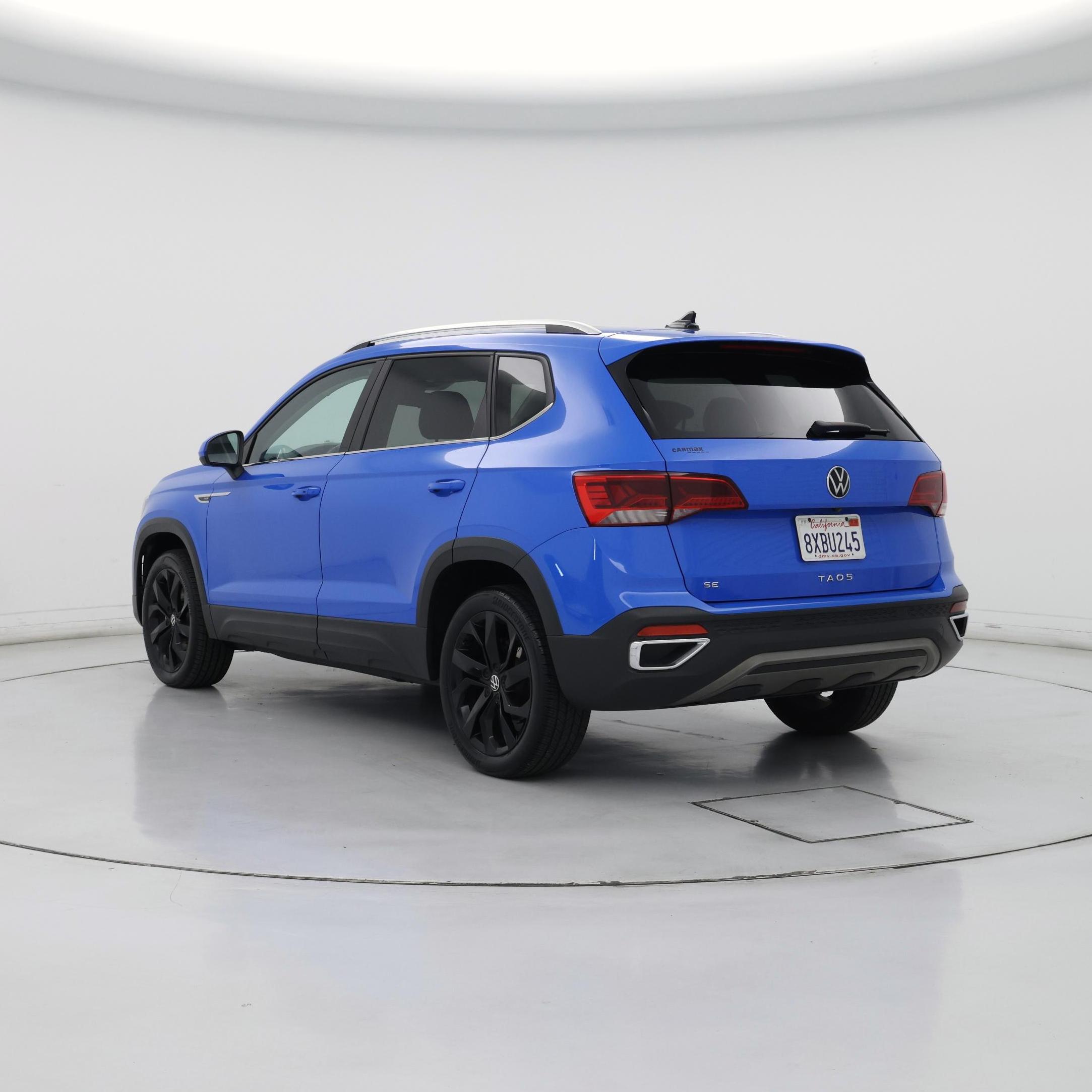 Thumbnail: 2022 Volkswagen Taos - 2