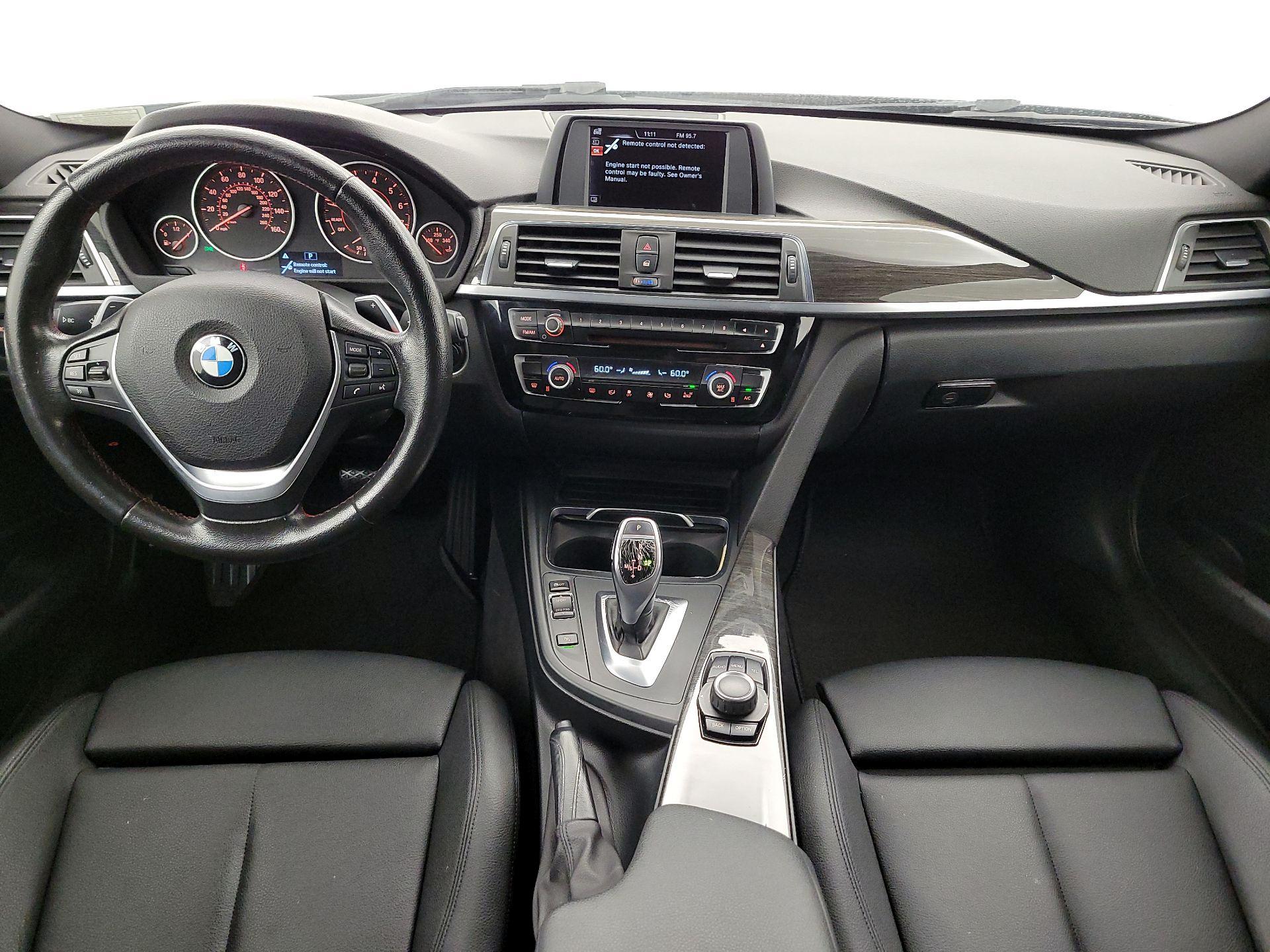Thumbnail: 2016 BMW 3 Series - 9