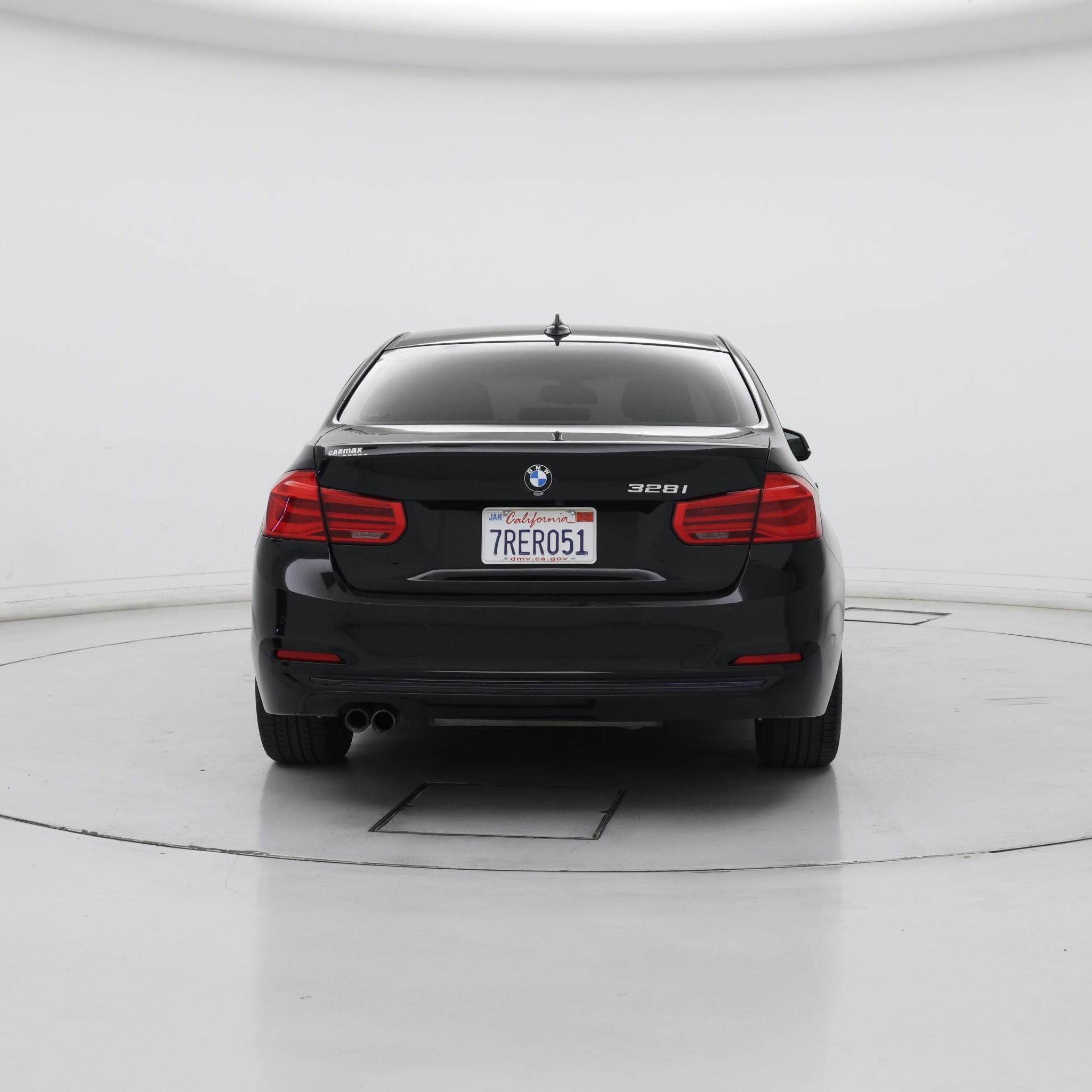 Thumbnail: 2016 BMW 3 Series - 6