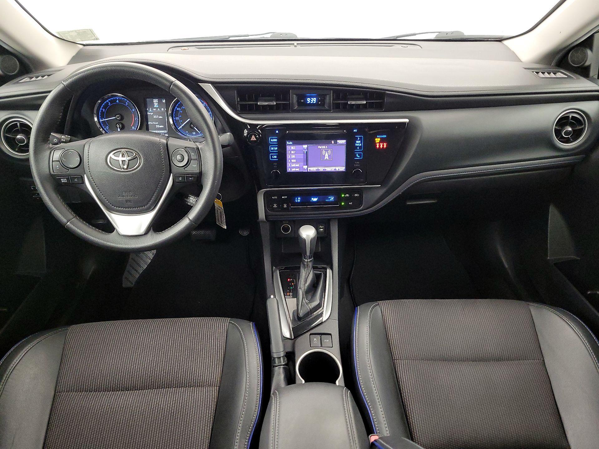 Thumbnail: 2018 Toyota Corolla - 9