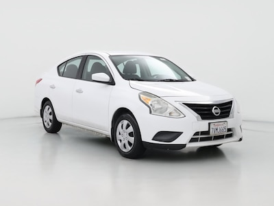 2016 Nissan Versa SV