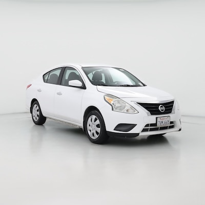 2016 Nissan Versa SV
