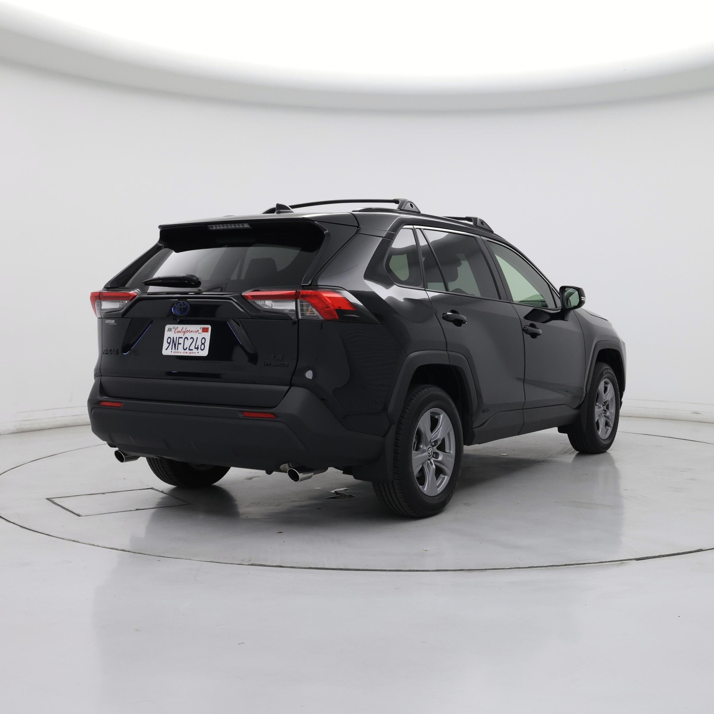 Thumbnail: 2024 Toyota RAV4 - 8