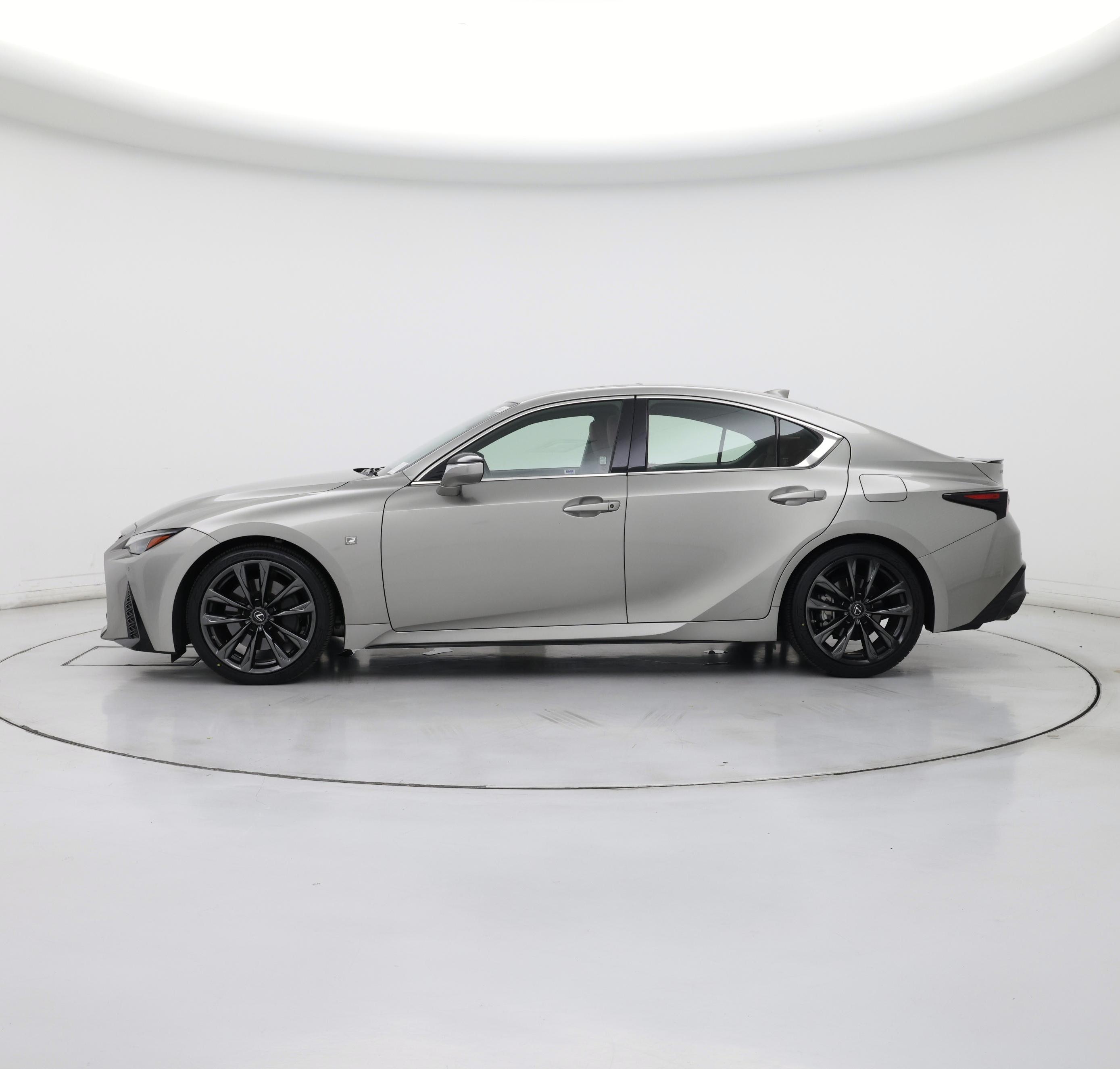 Thumbnail: 2021 Lexus IS - 3