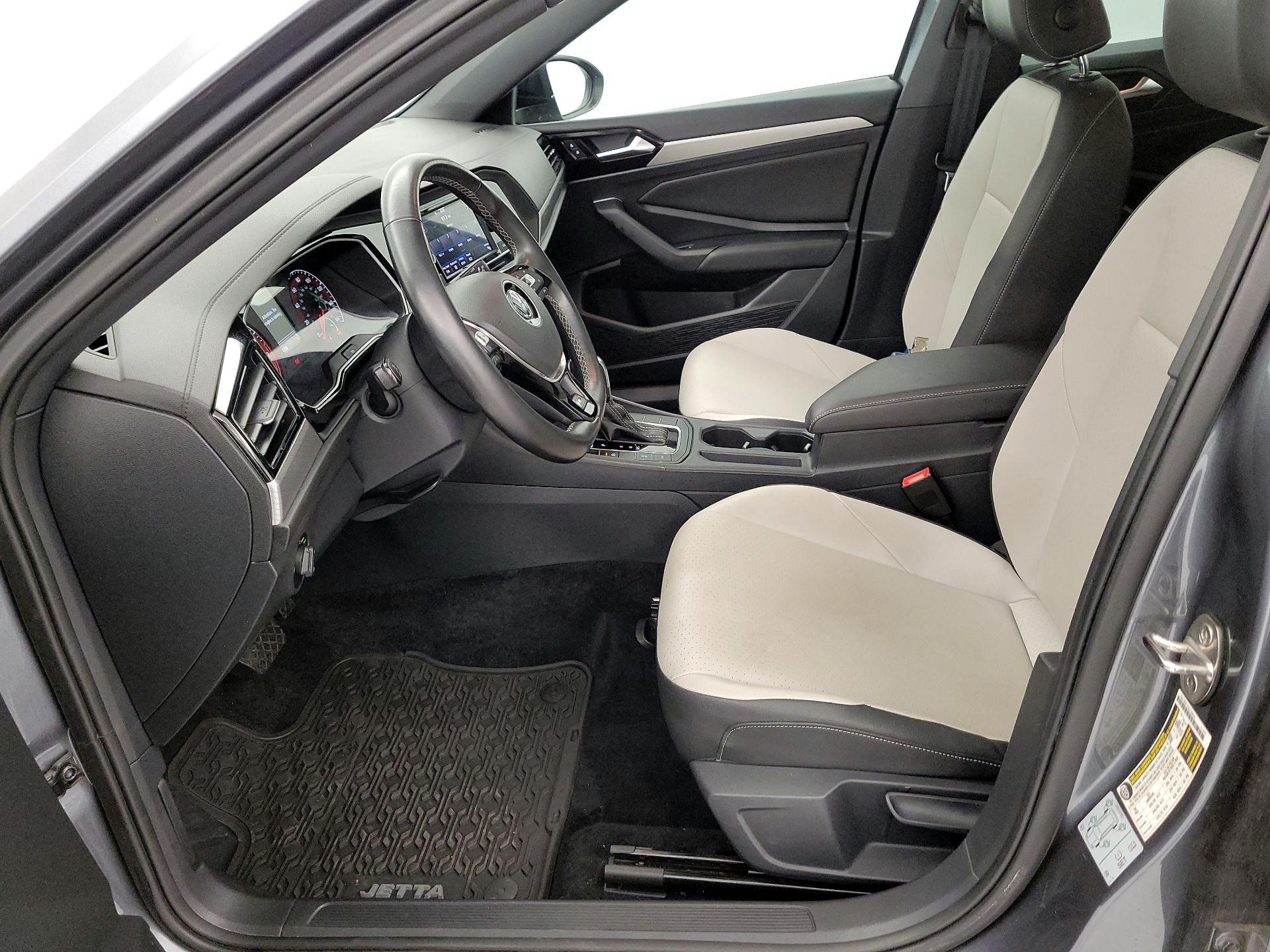 Thumbnail: 2020 Volkswagen Jetta - 11