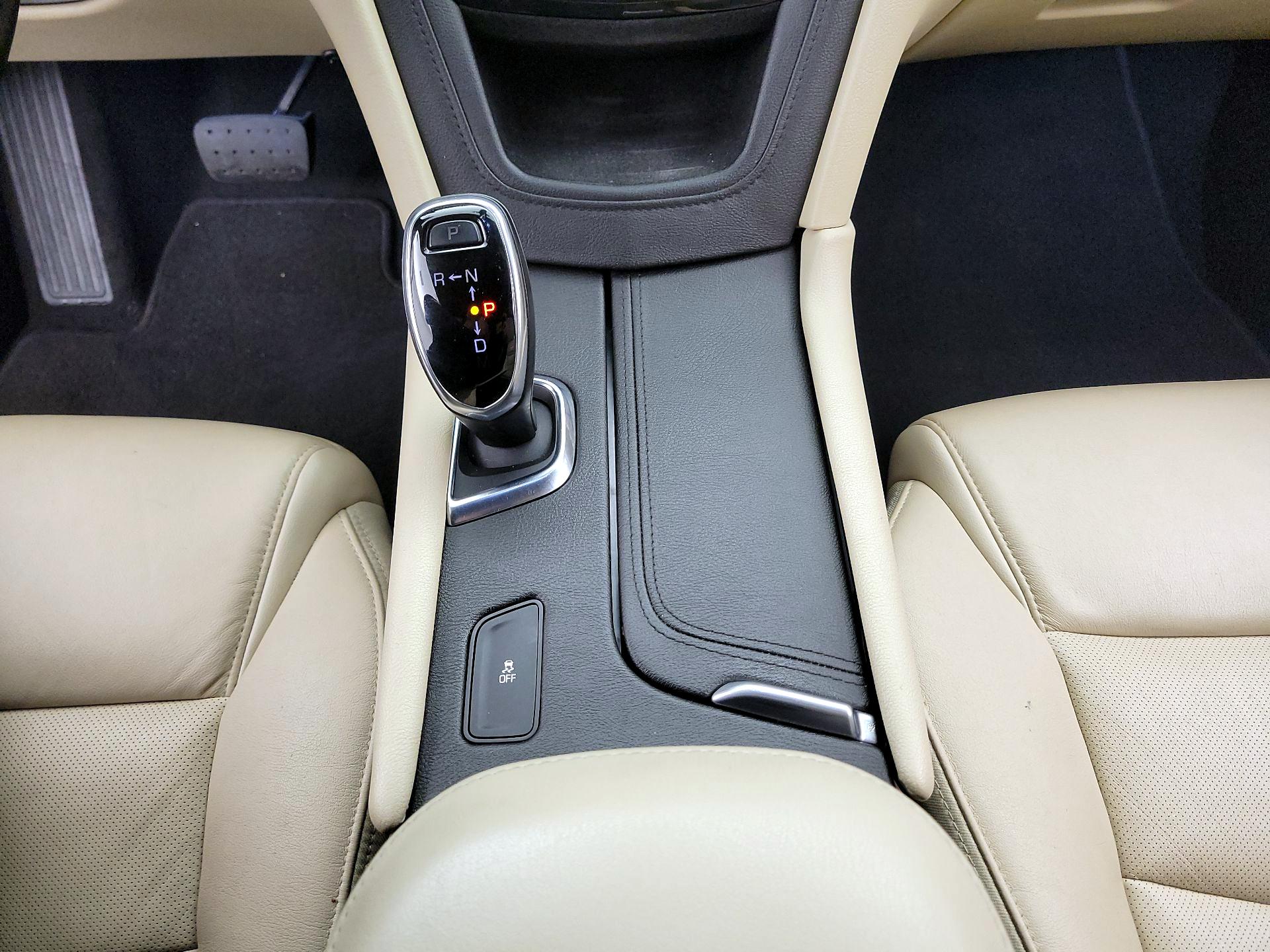 Thumbnail: 2018 Cadillac XT5 - 18