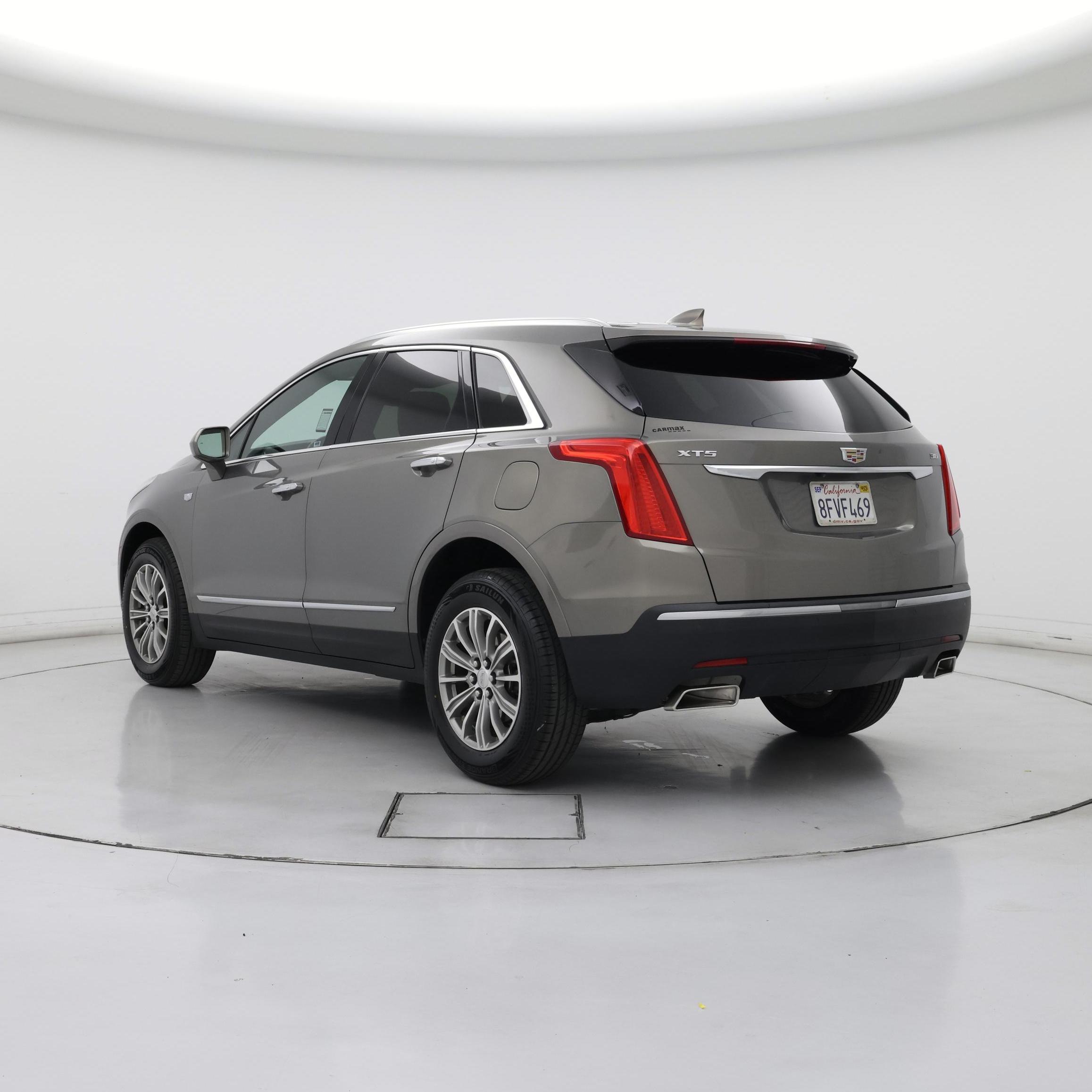 Thumbnail: 2018 Cadillac XT5 - 2
