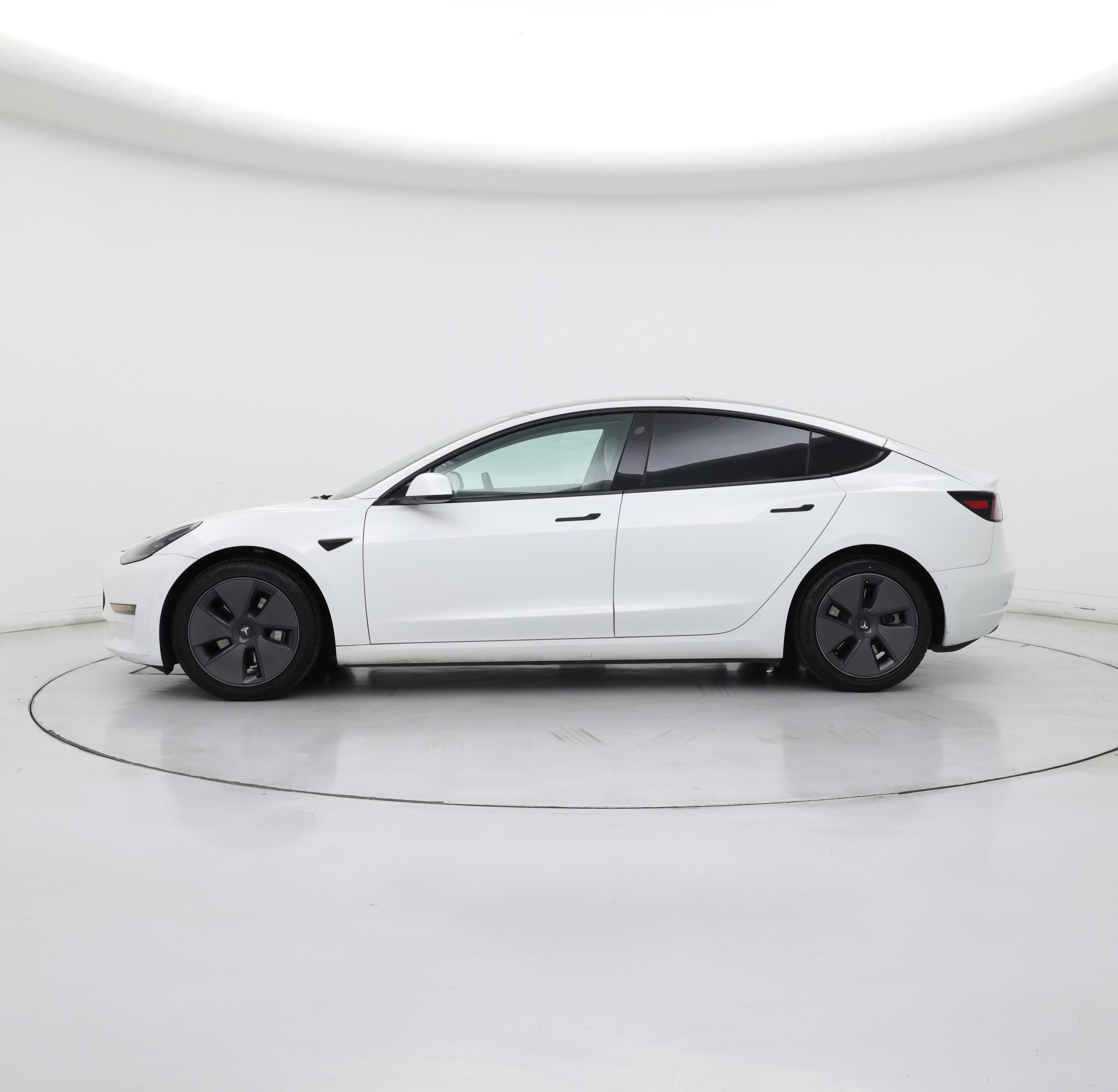 Thumbnail: 2021 Tesla Model 3 - 3