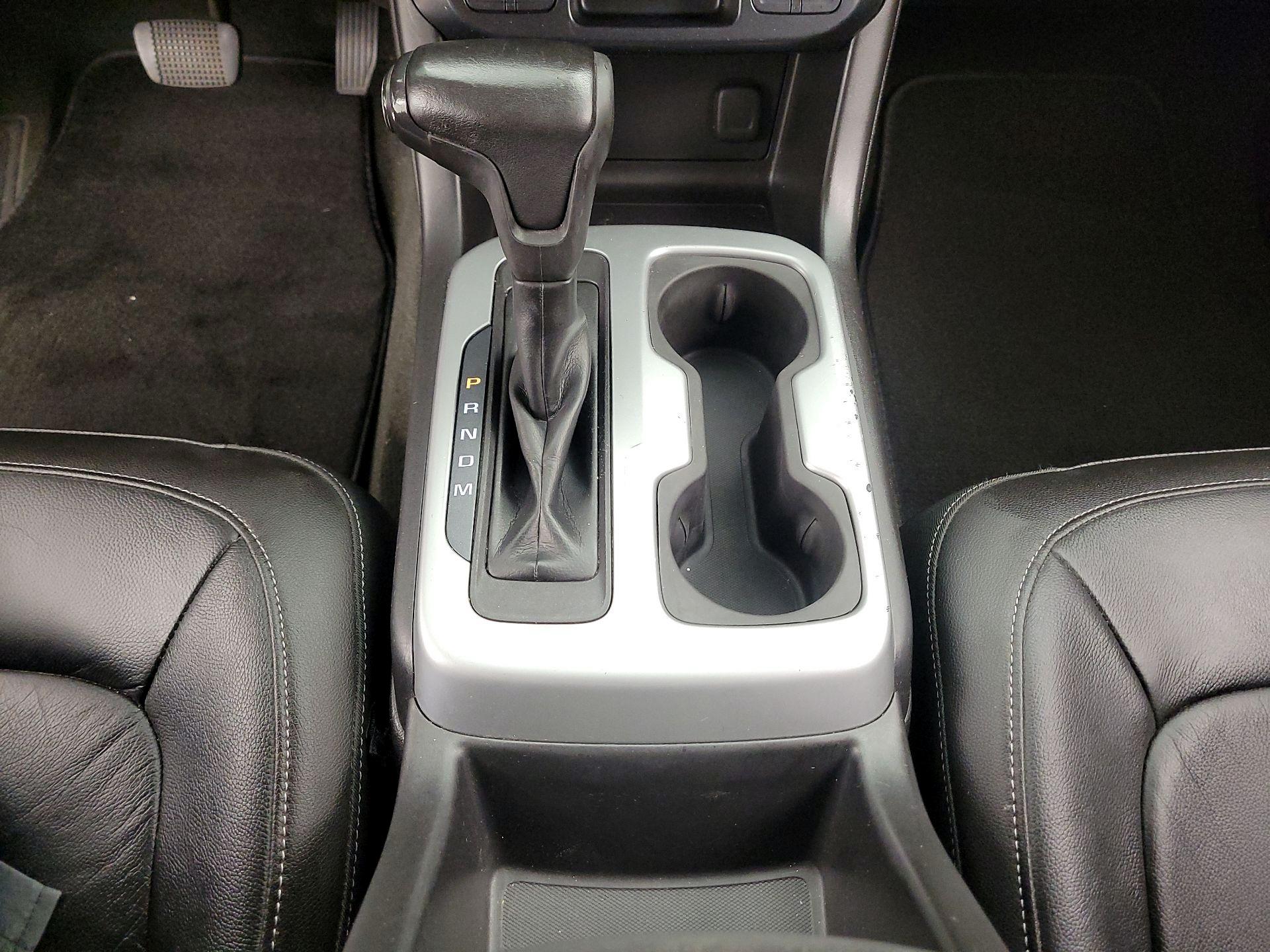 Thumbnail: 2016 Chevrolet Colorado - 18