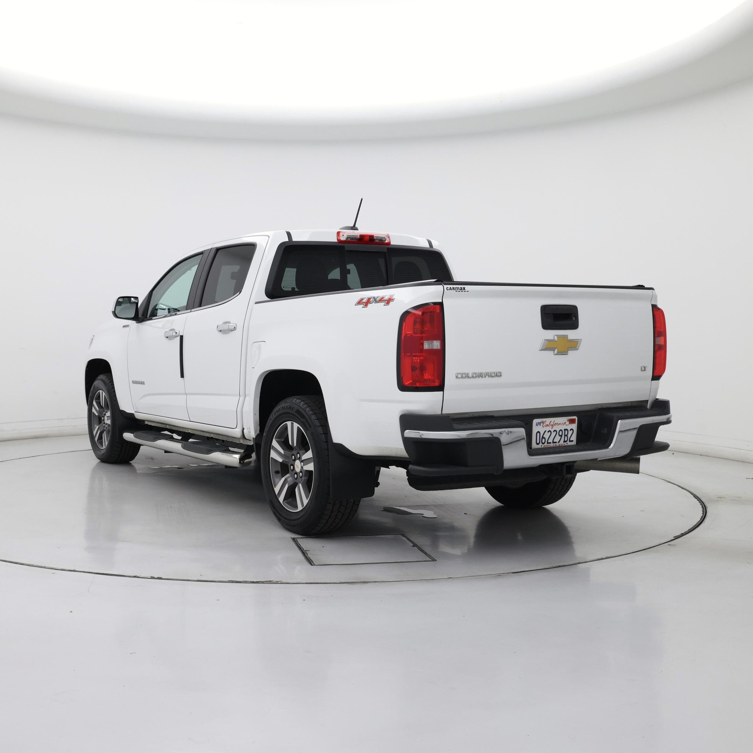 Thumbnail: 2016 Chevrolet Colorado - 2