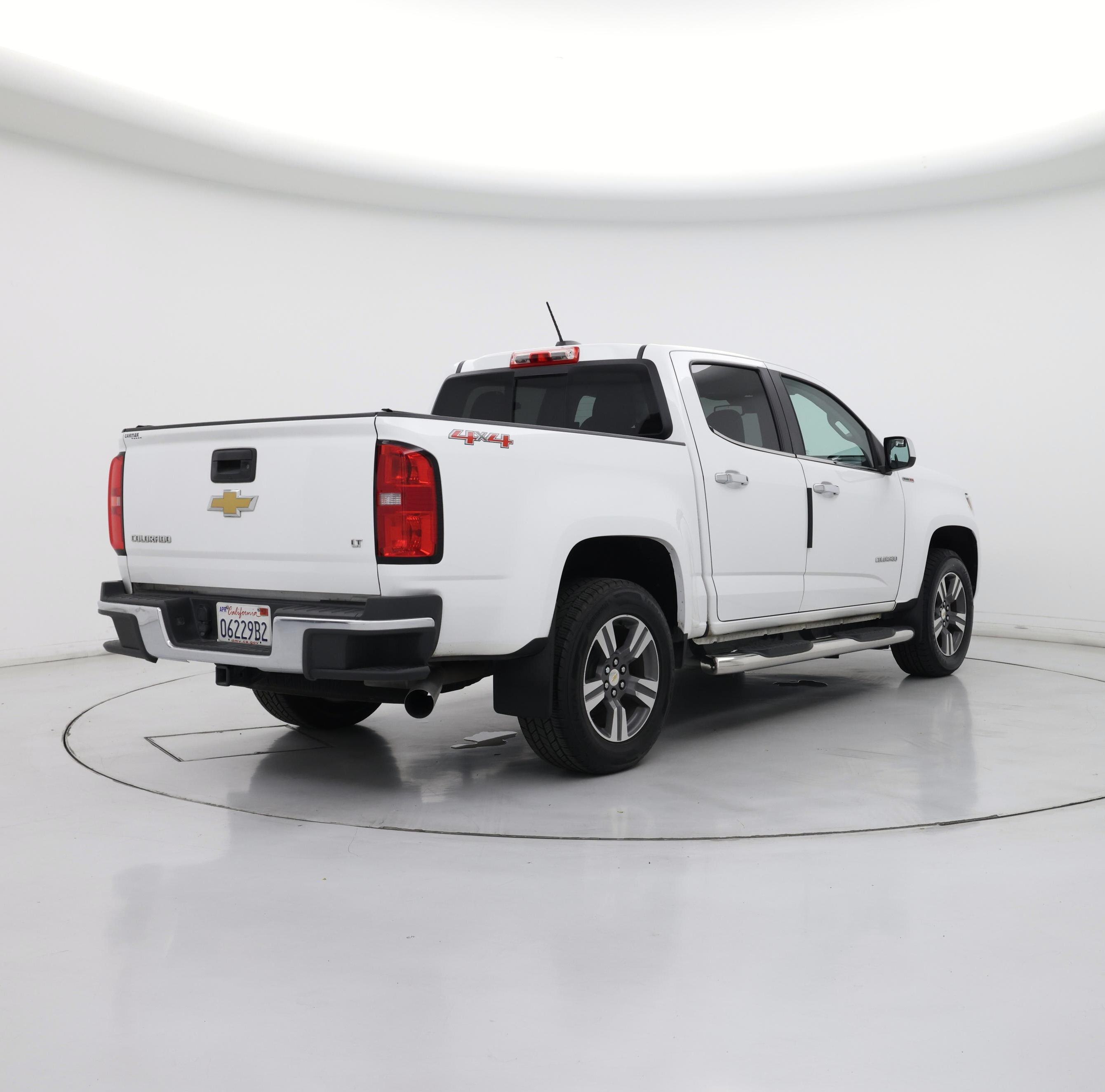 Thumbnail: 2016 Chevrolet Colorado - 8