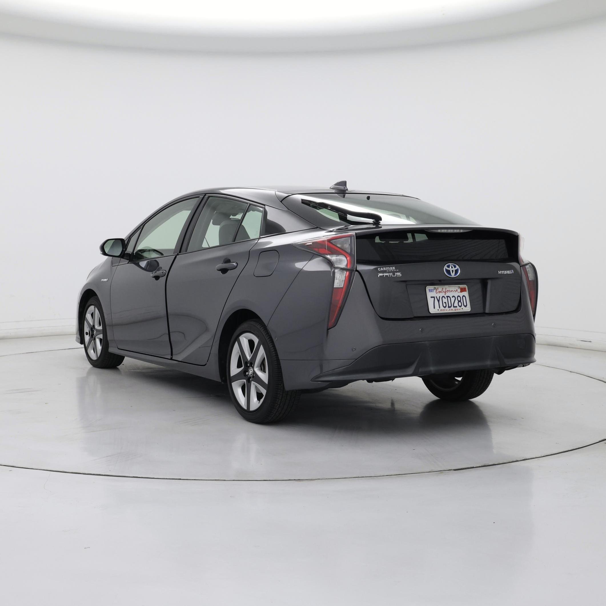 Thumbnail: 2017 Toyota Prius - 2