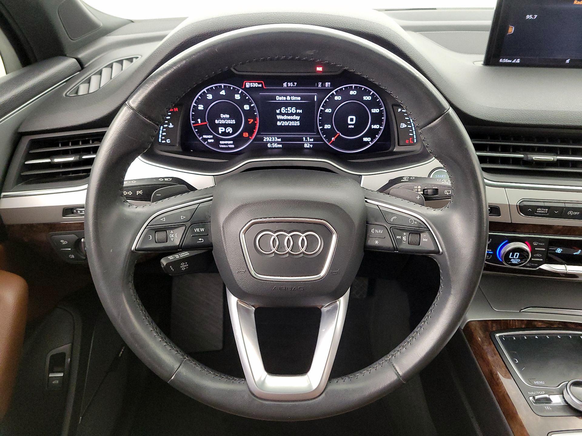 Thumbnail: 2019 Audi Q7 - 10