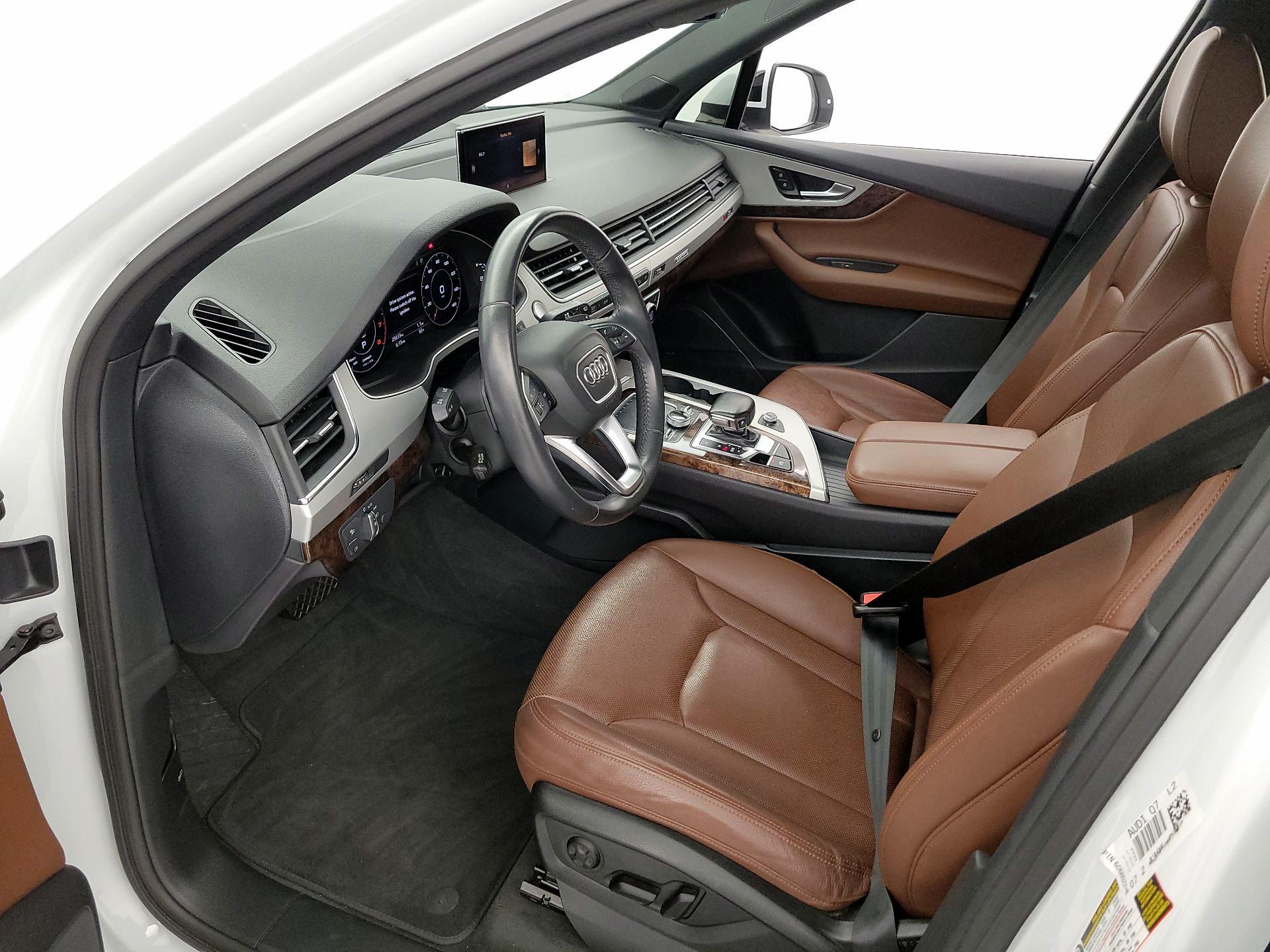 Thumbnail: 2019 Audi Q7 - 11