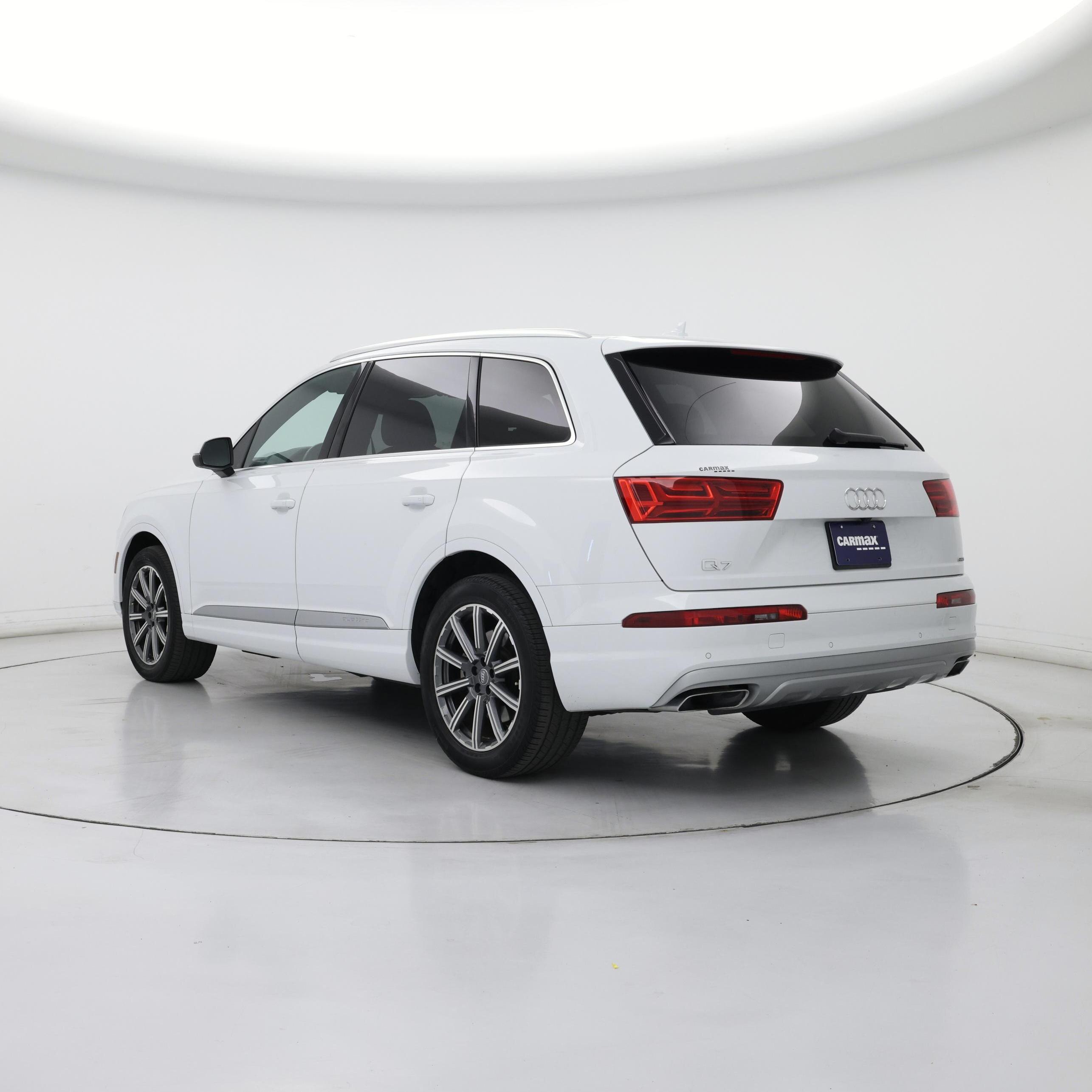 Thumbnail: 2019 Audi Q7 - 2