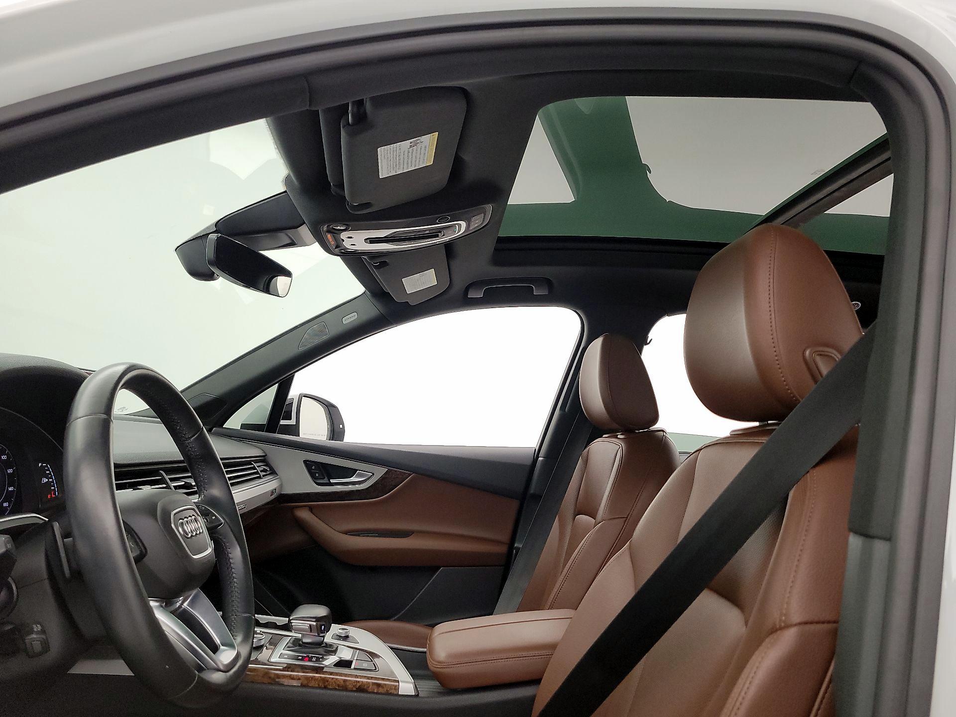 Thumbnail: 2019 Audi Q7 - 20