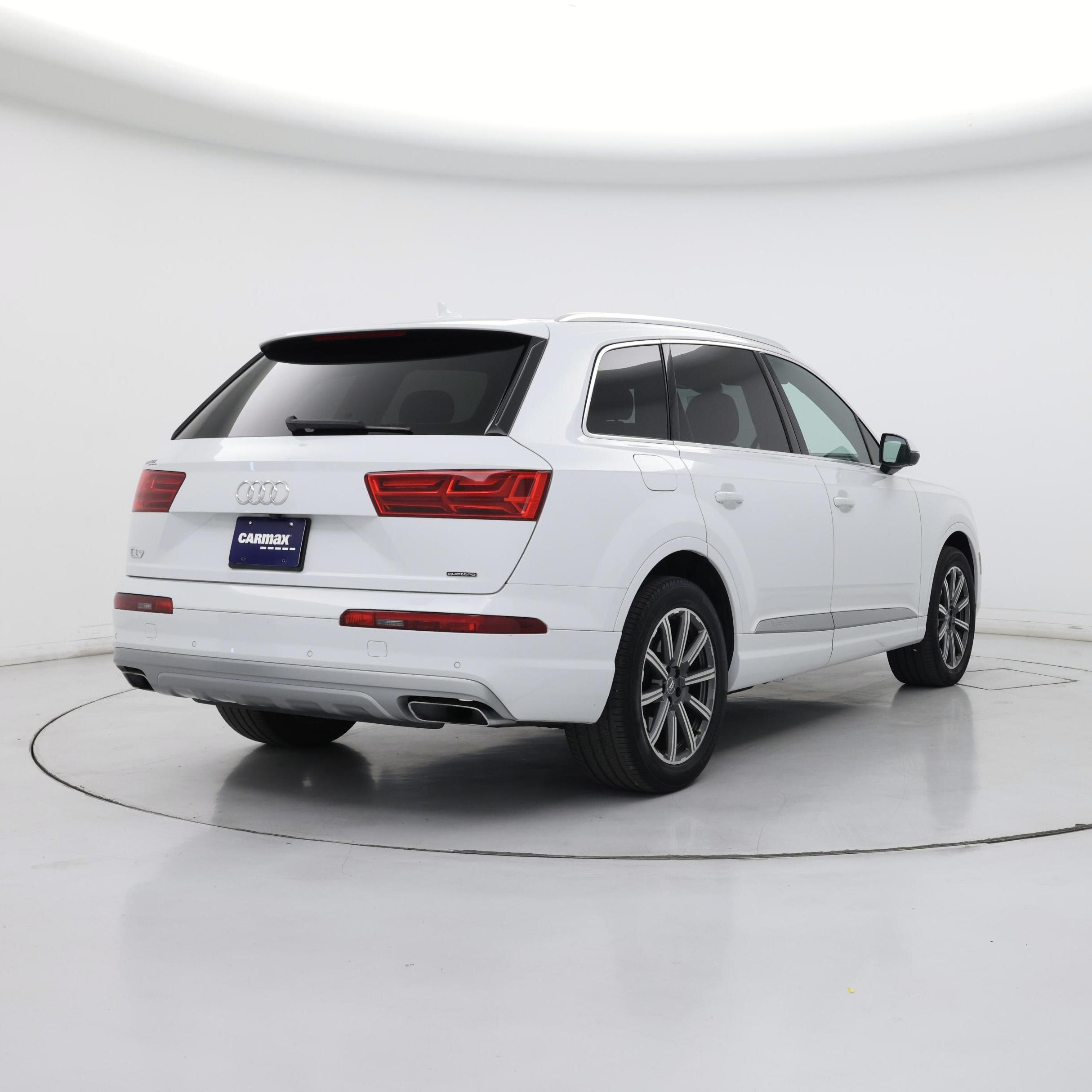 Thumbnail: 2019 Audi Q7 - 8