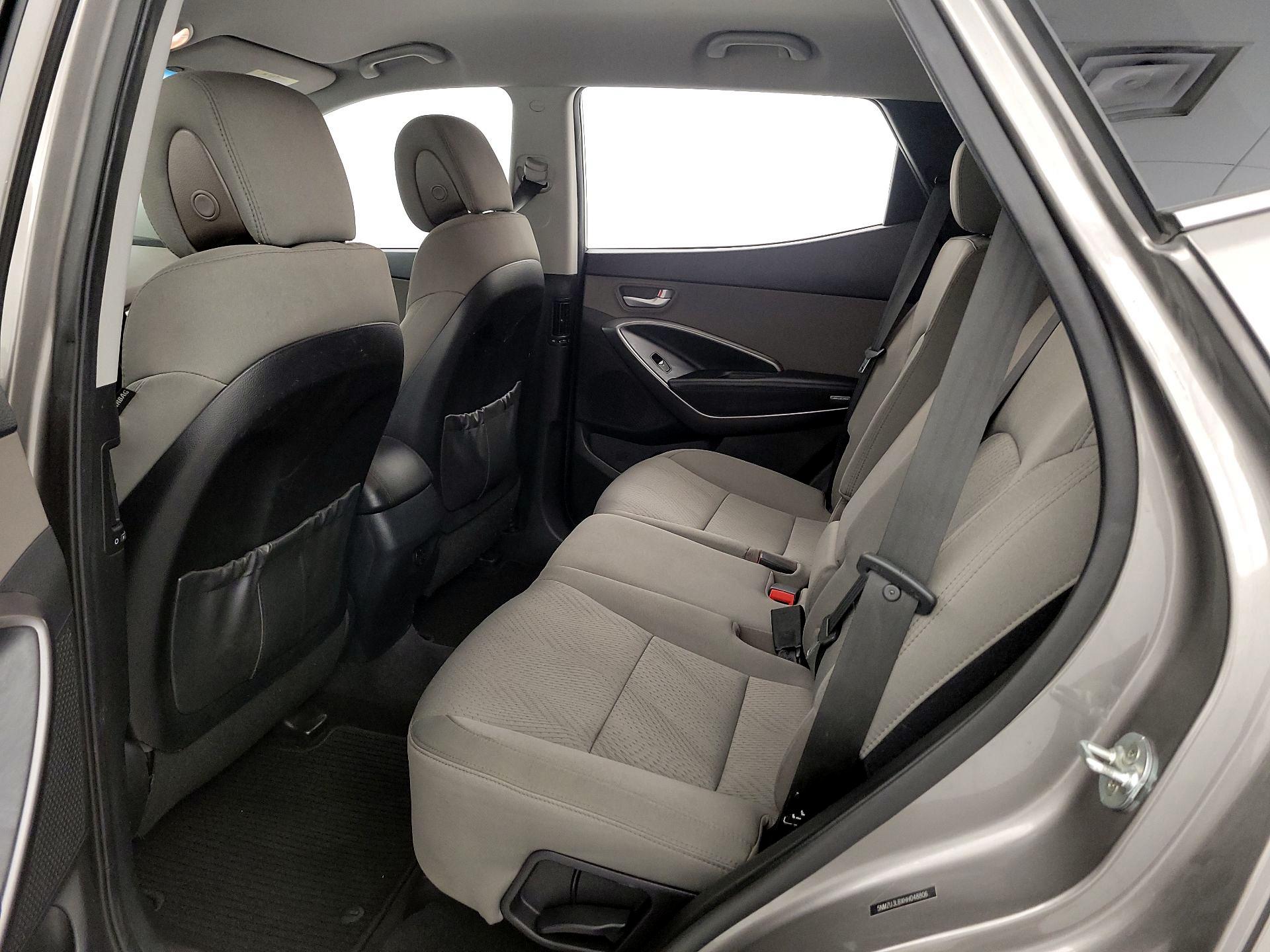 Thumbnail: 2017 Hyundai Santa Fe - 19