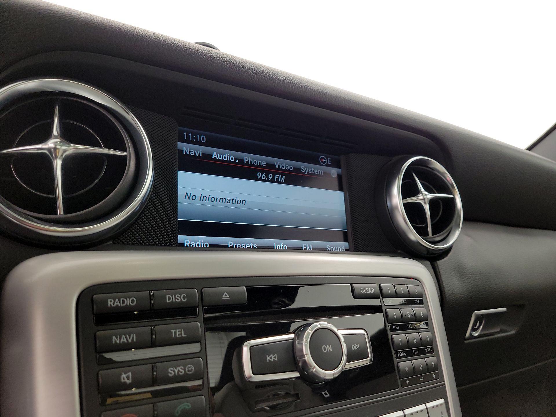 Thumbnail: 2016 Mercedes-Benz SLK - 14