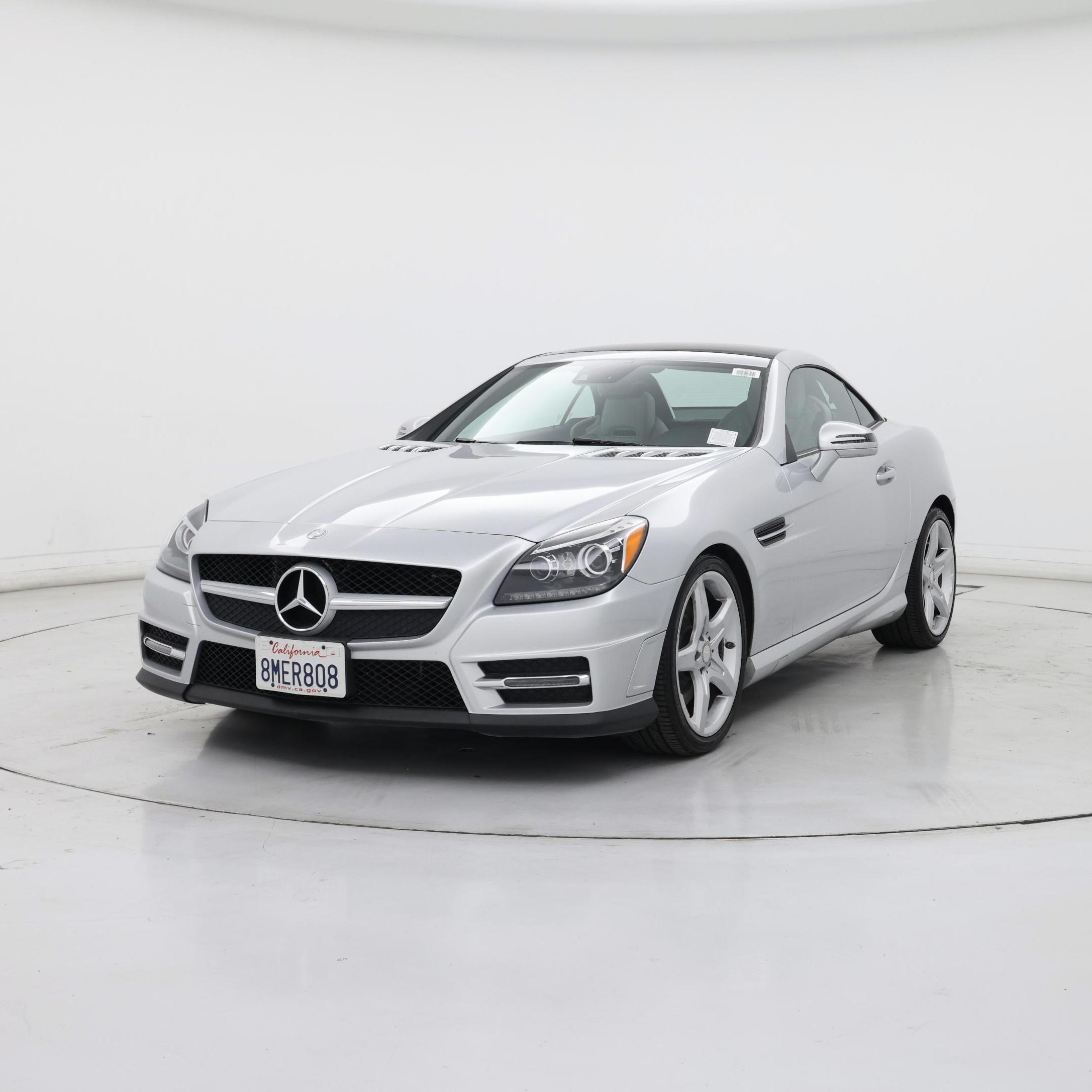 Thumbnail: 2016 Mercedes-Benz SLK - 4