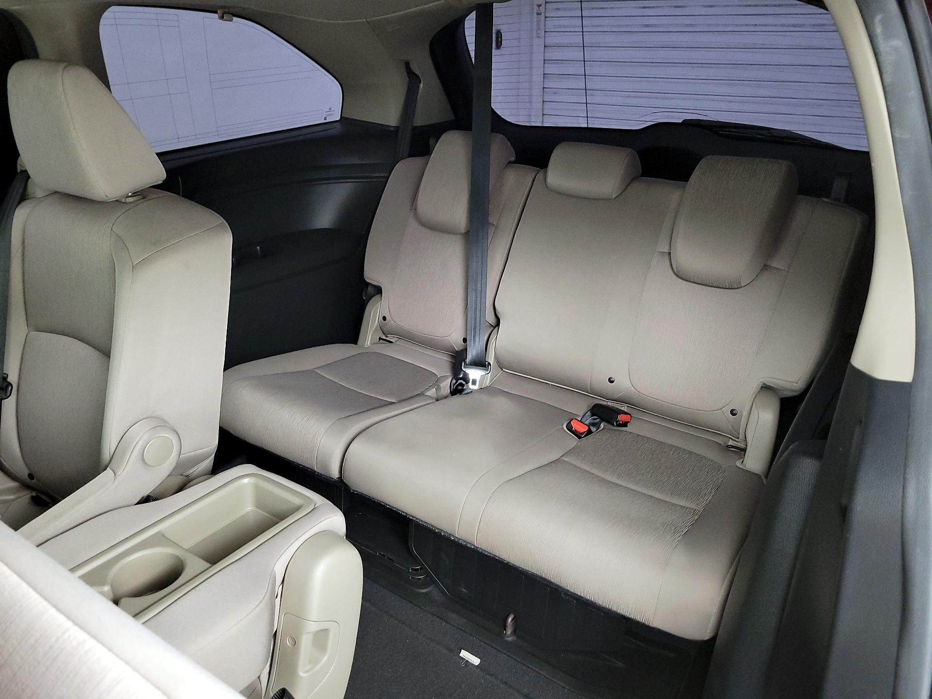 Thumbnail: 2018 Honda Odyssey - 20