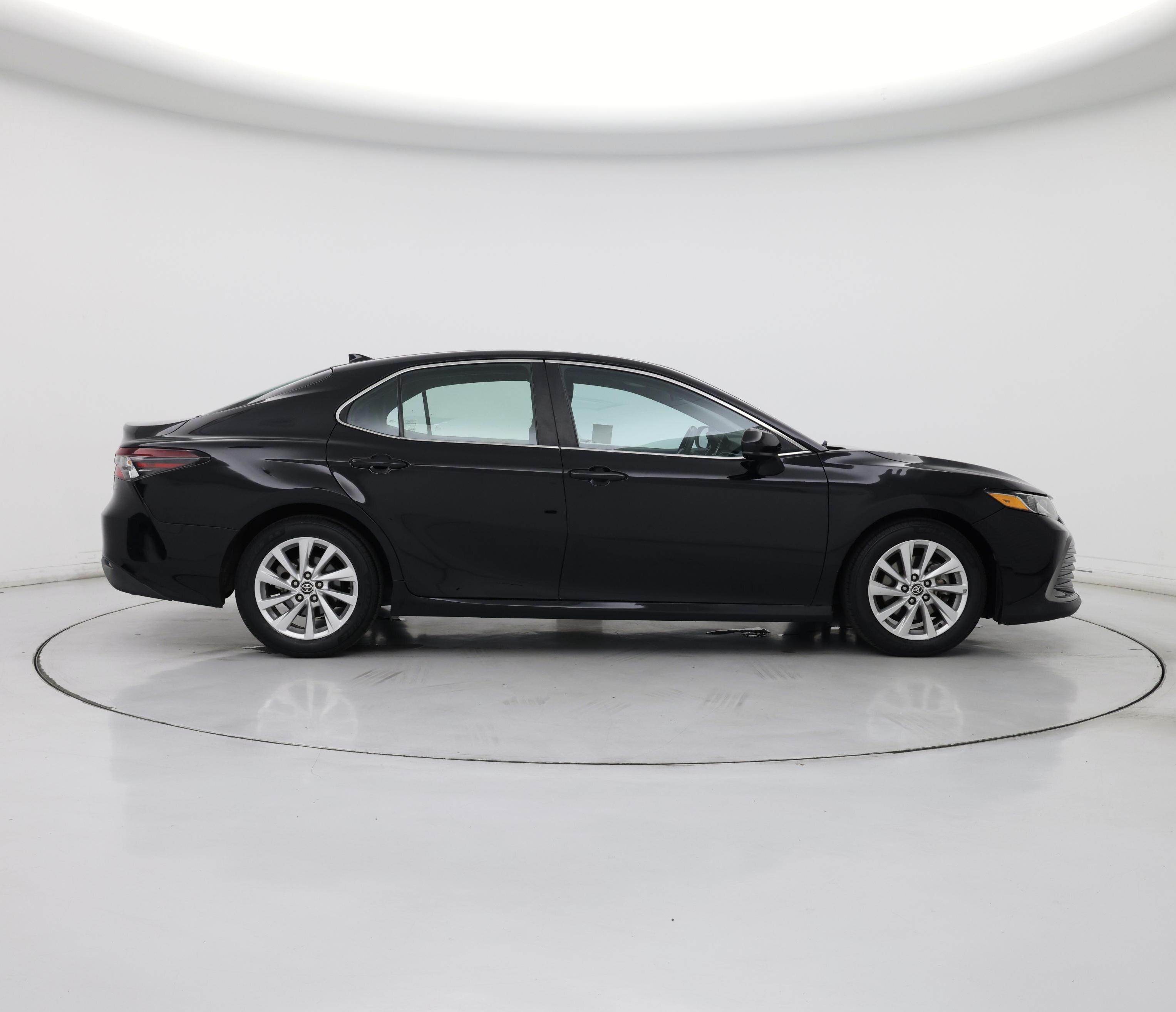 Thumbnail: 2021 Toyota Camry - 7