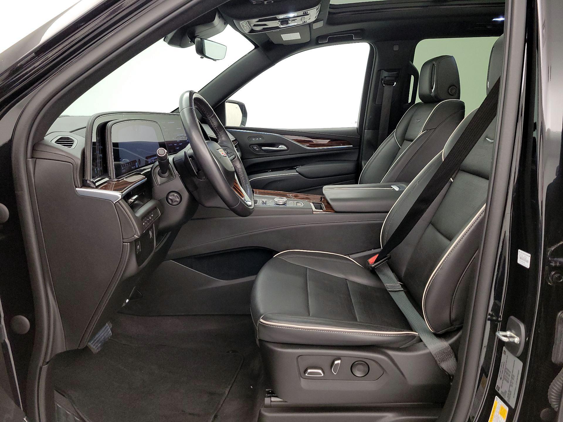 Thumbnail: 2022 Cadillac Escalade - 11