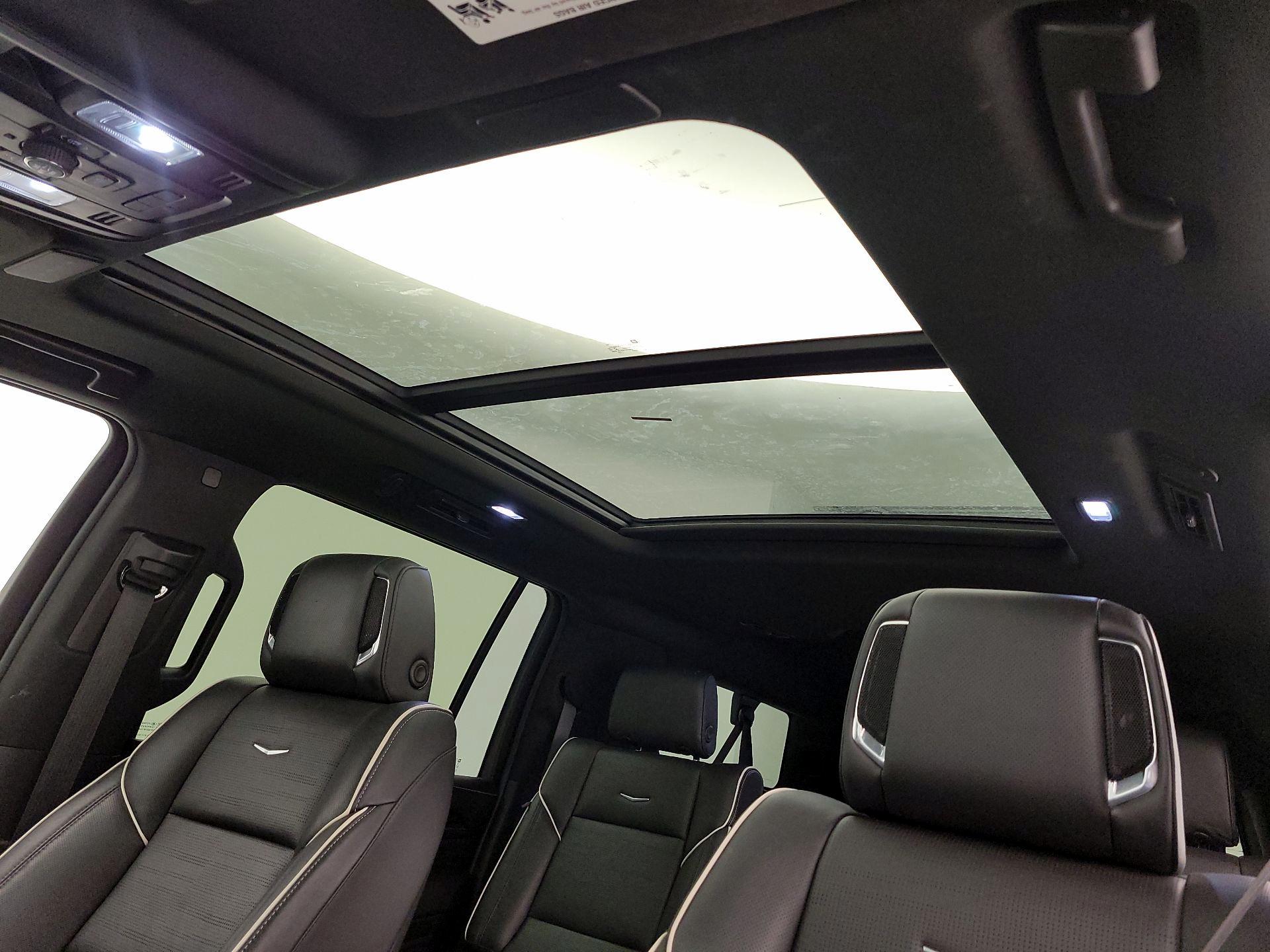 Thumbnail: 2022 Cadillac Escalade - 20