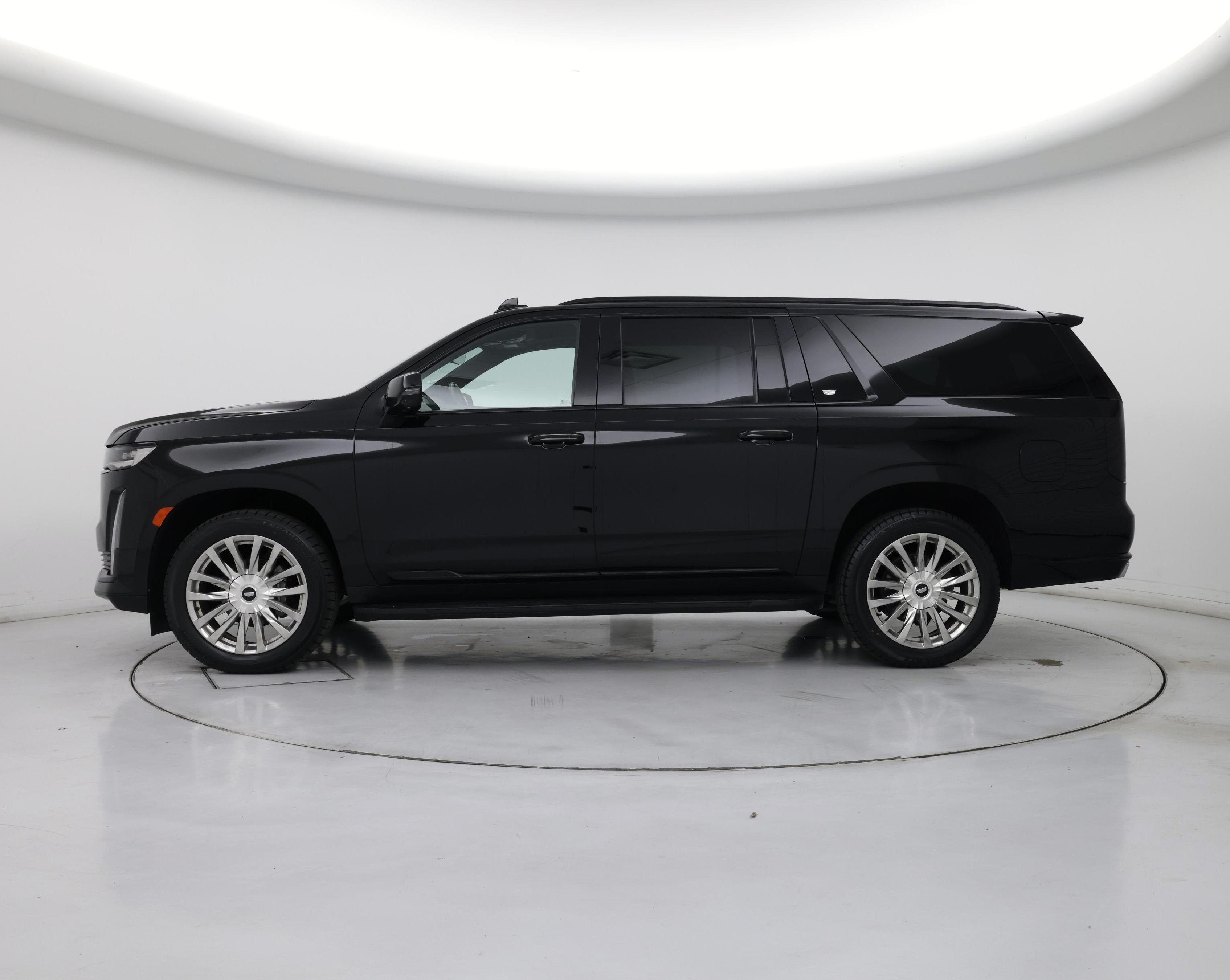 Thumbnail: 2022 Cadillac Escalade - 3