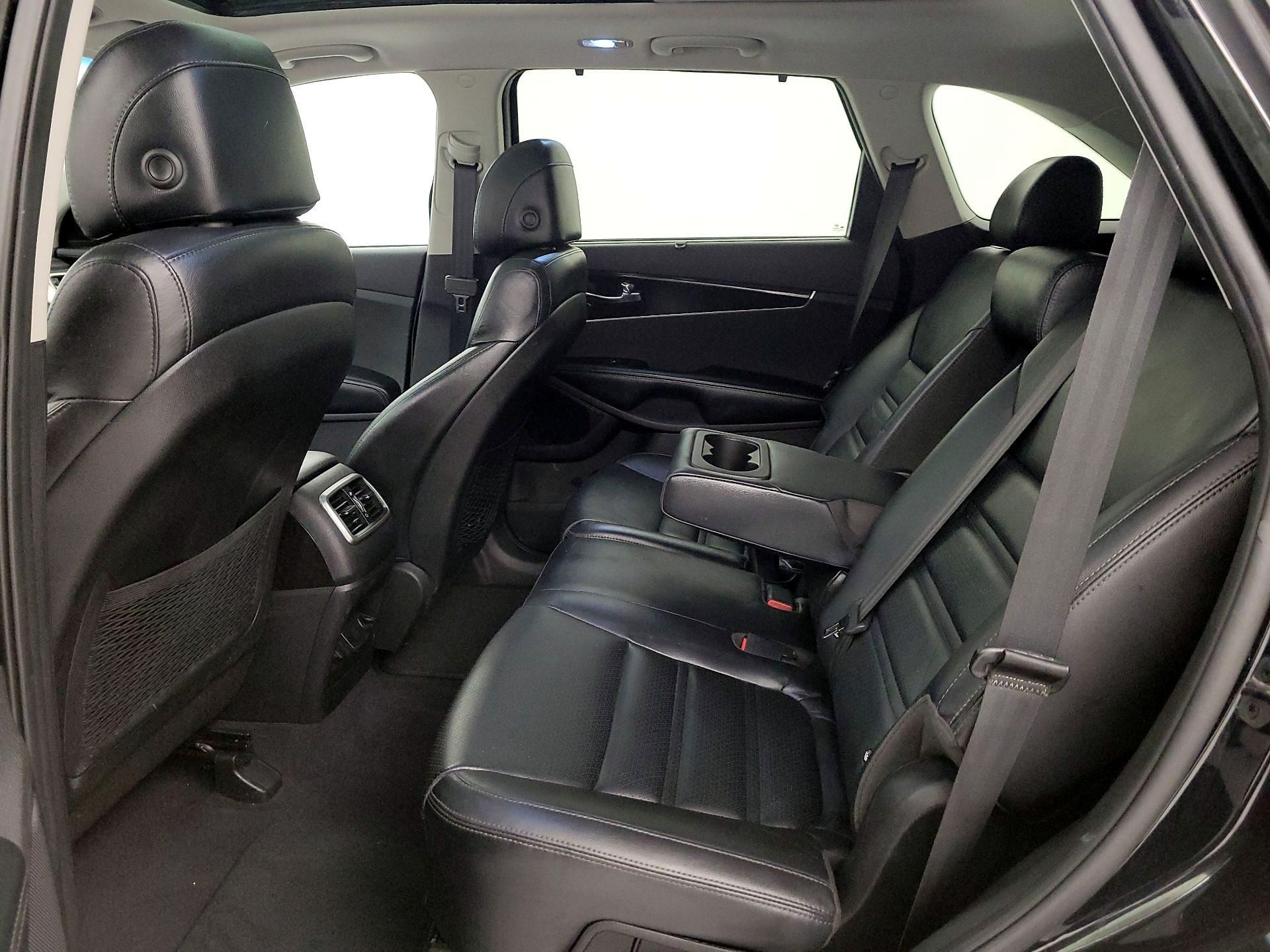 Thumbnail: 2017 Kia Sorento - 20