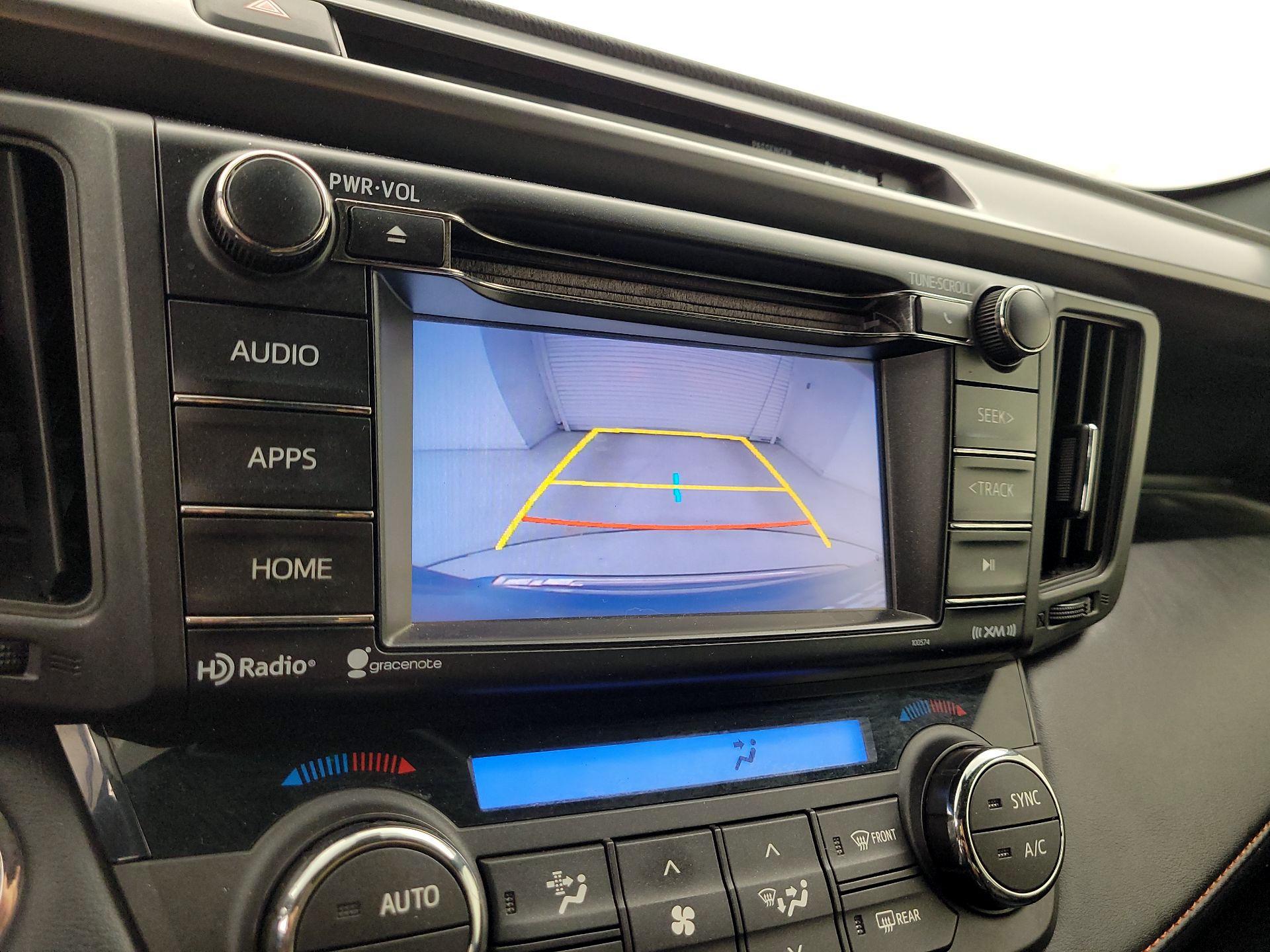 Thumbnail: 2018 Toyota RAV4 - 14