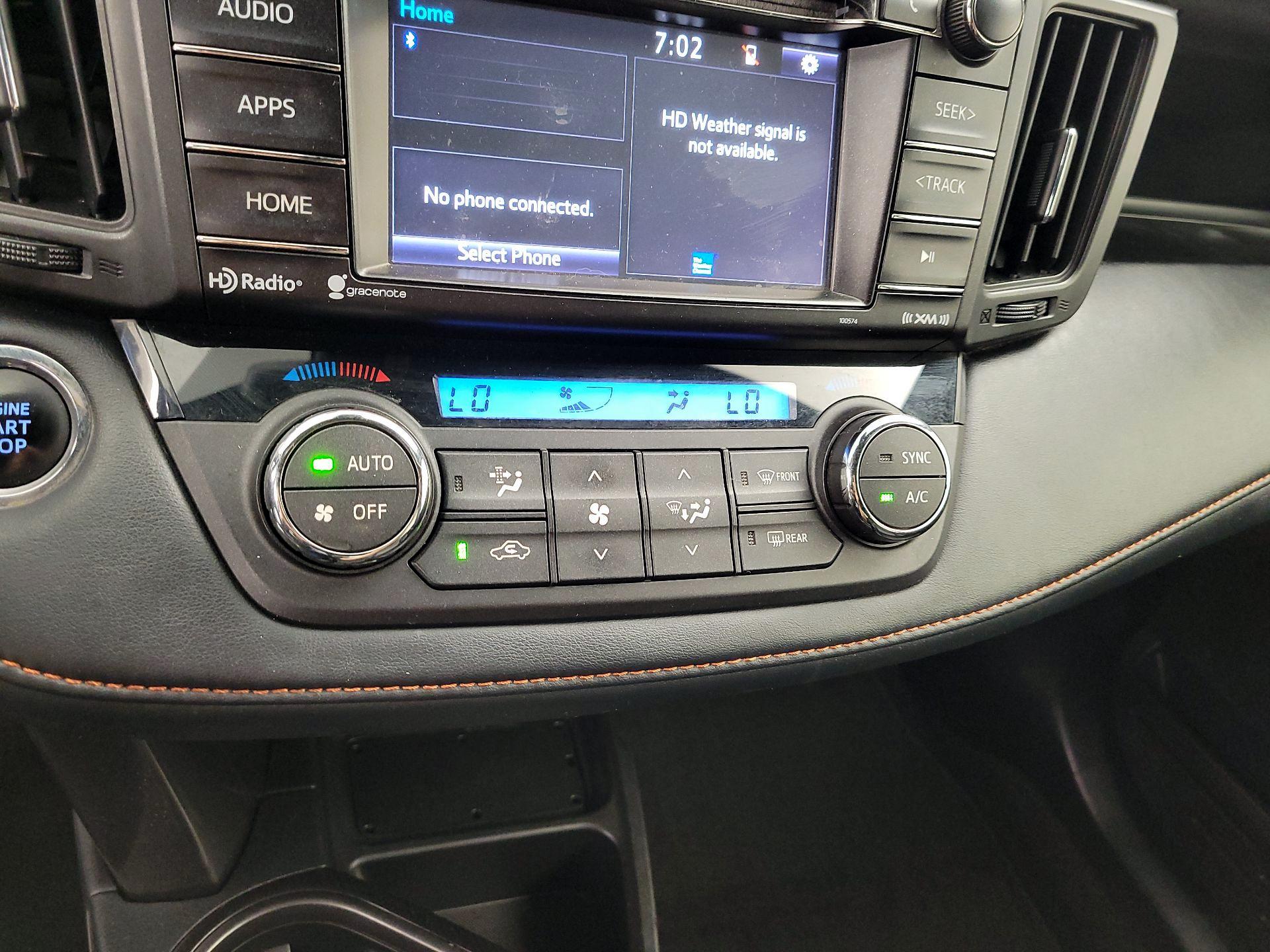 Thumbnail: 2018 Toyota RAV4 - 16
