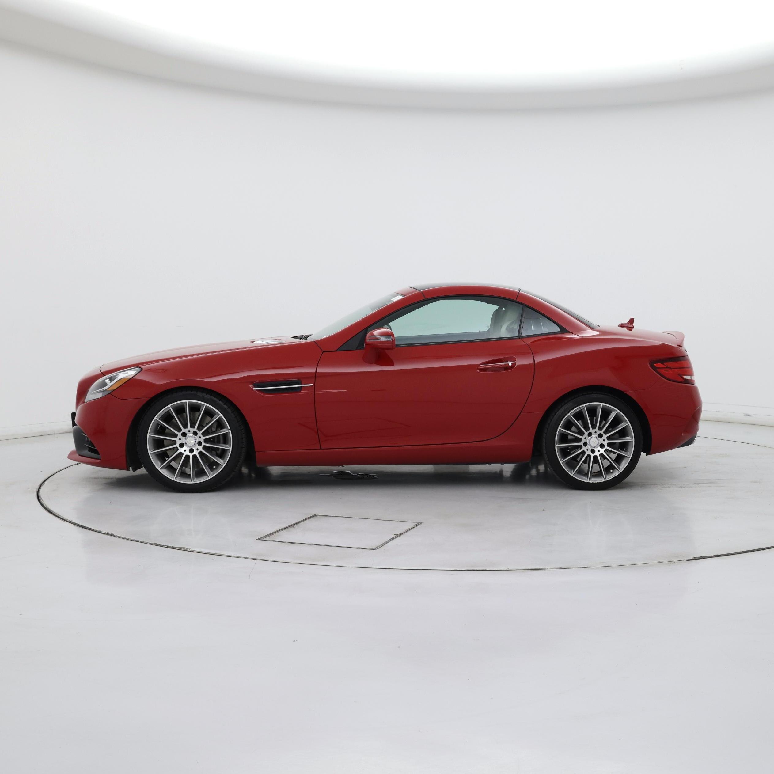 Thumbnail: 2017 Mercedes-Benz SLC - 3