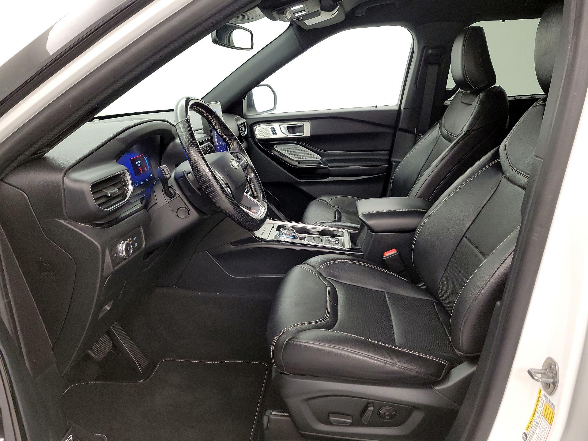 Thumbnail: 2021 Ford Explorer - 11