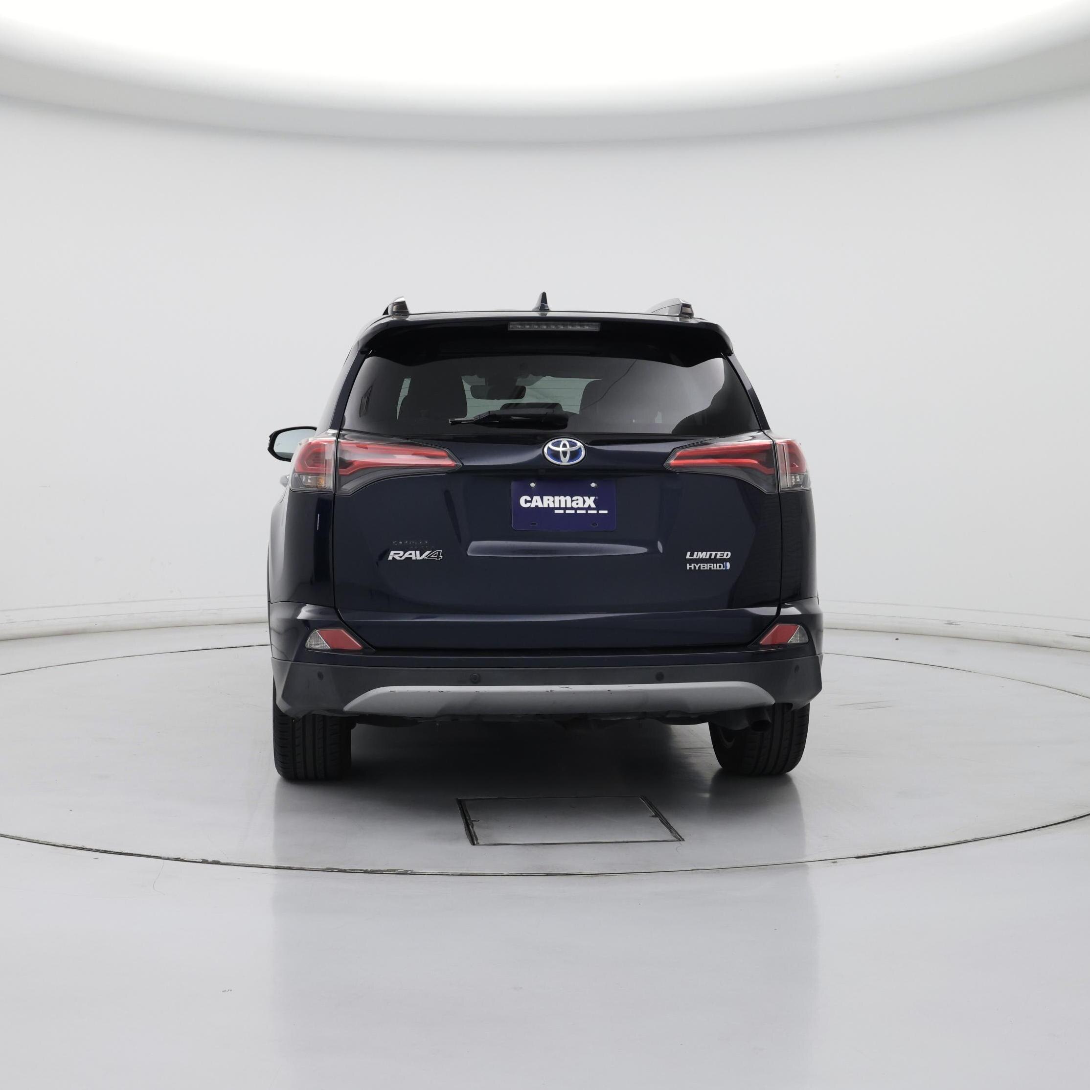 Thumbnail: 2018 Toyota RAV4 - 6