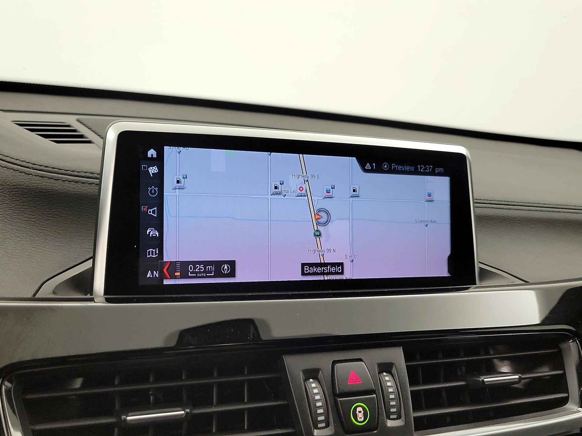 Thumbnail: 2021 BMW X1 - 14