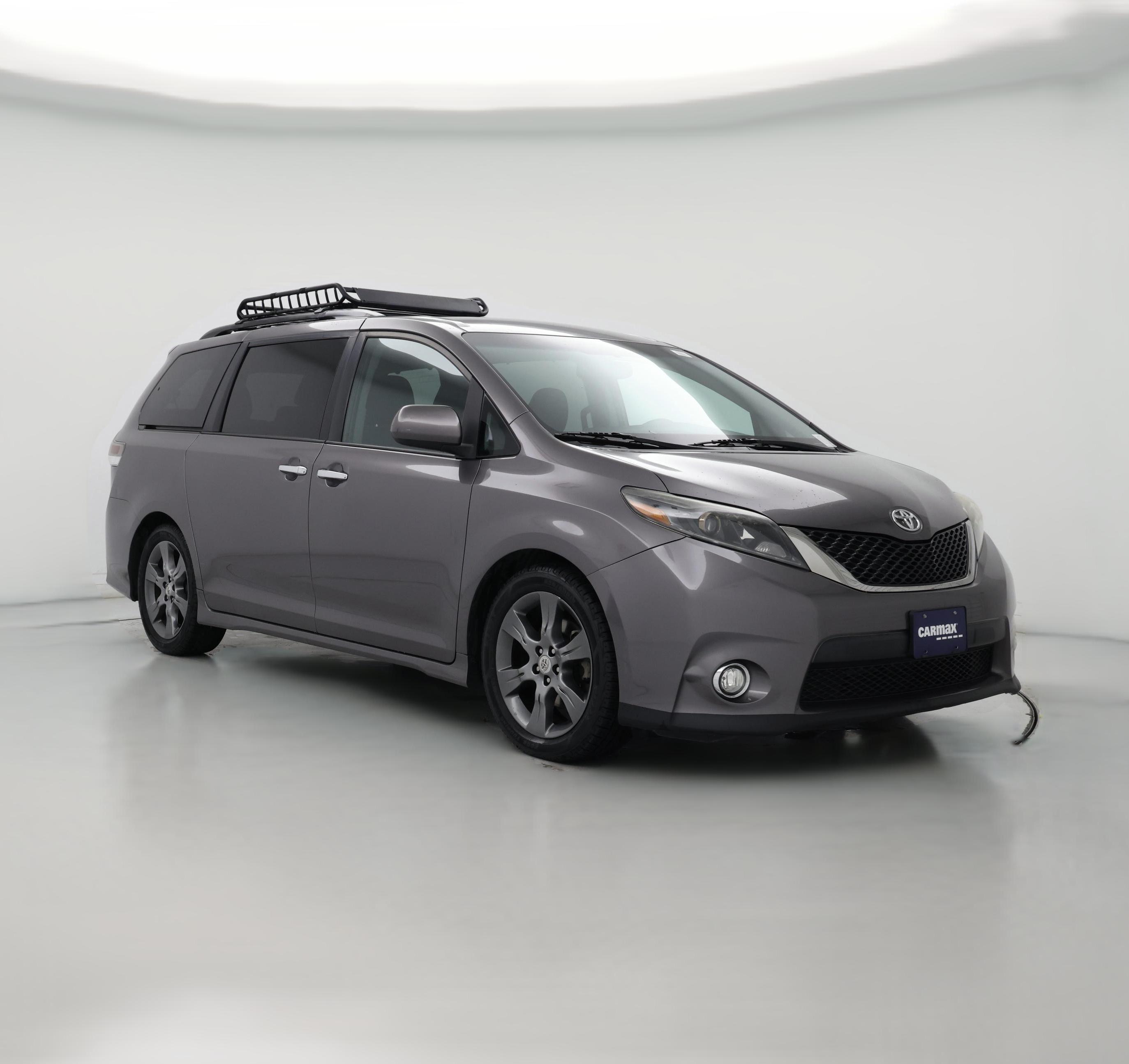 Thumbnail: 2015 Toyota Sienna - 1