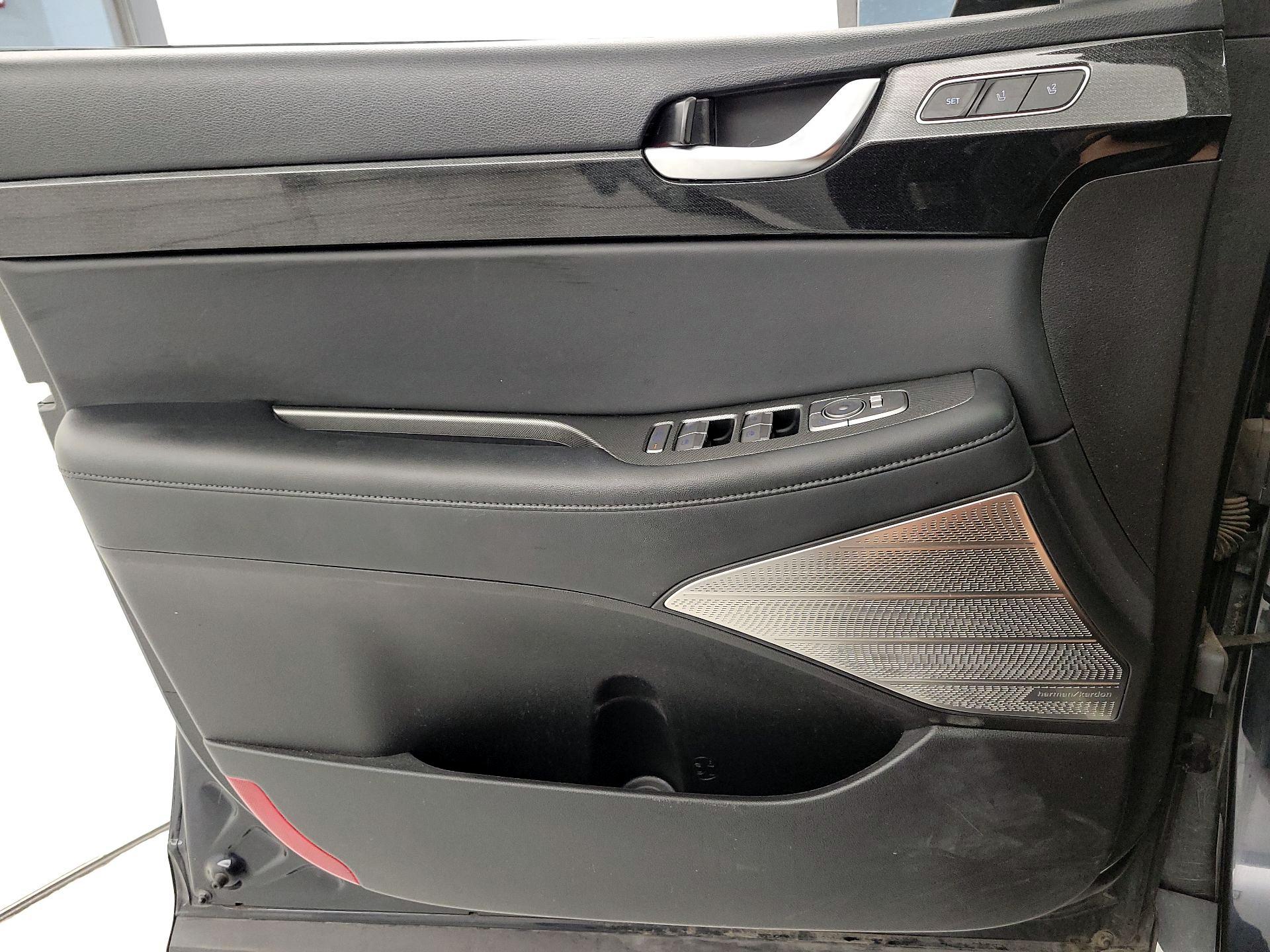 Thumbnail: 2021 Hyundai Palisade - 12