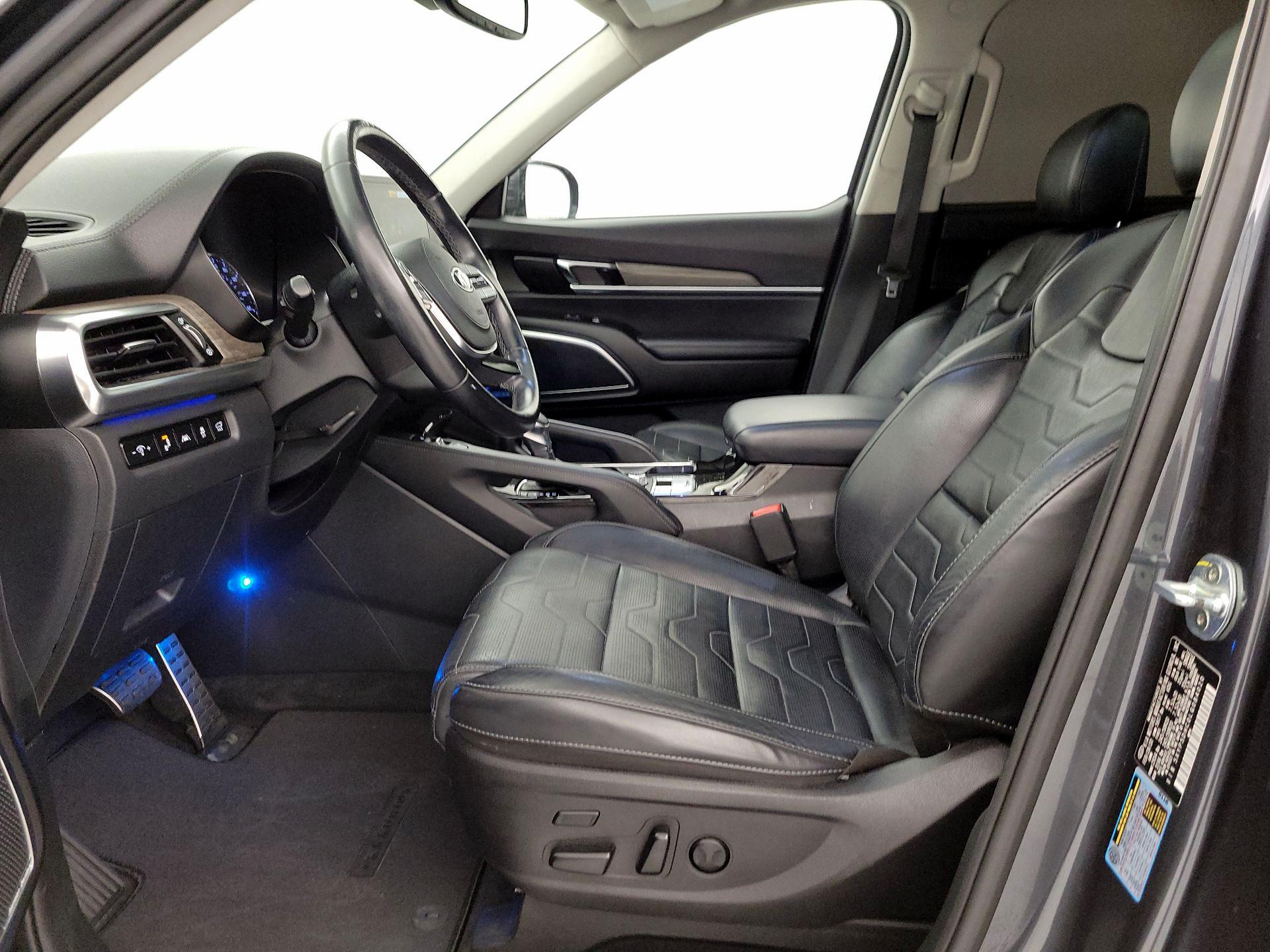 Thumbnail: 2020 Kia Telluride - 11